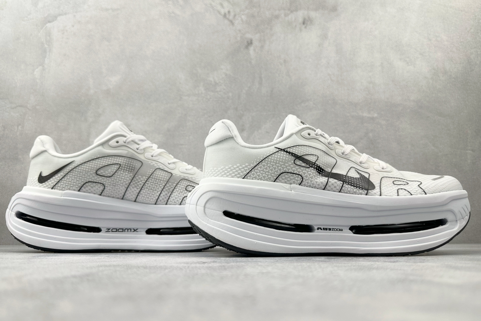 Nike Vomero Vomero Premium白黑 HQ2050-002