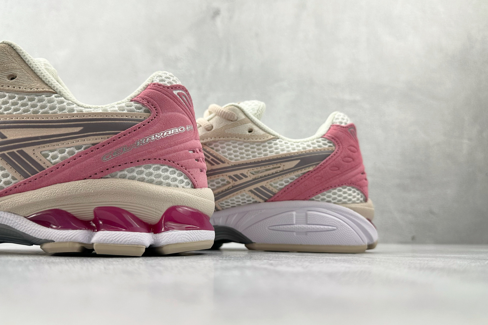 200 外贸订单 配色齐全 正确版本 完美还原 Asics Gel-Kayano 14米粉色 1203A383-104
