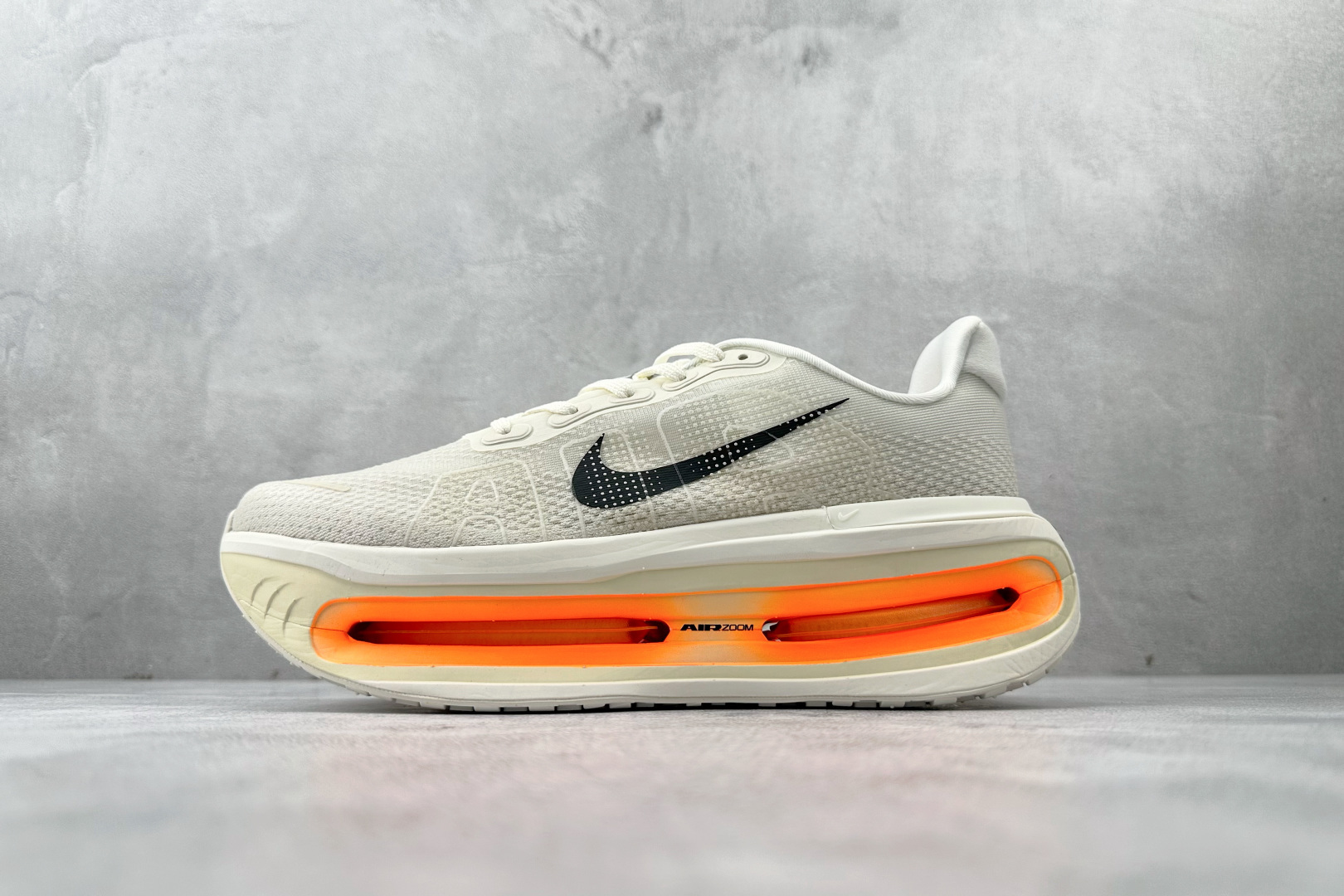 GT 全套数据私模 Nike Vomero Vomero Premium 白橙货号 :HQ2050 10