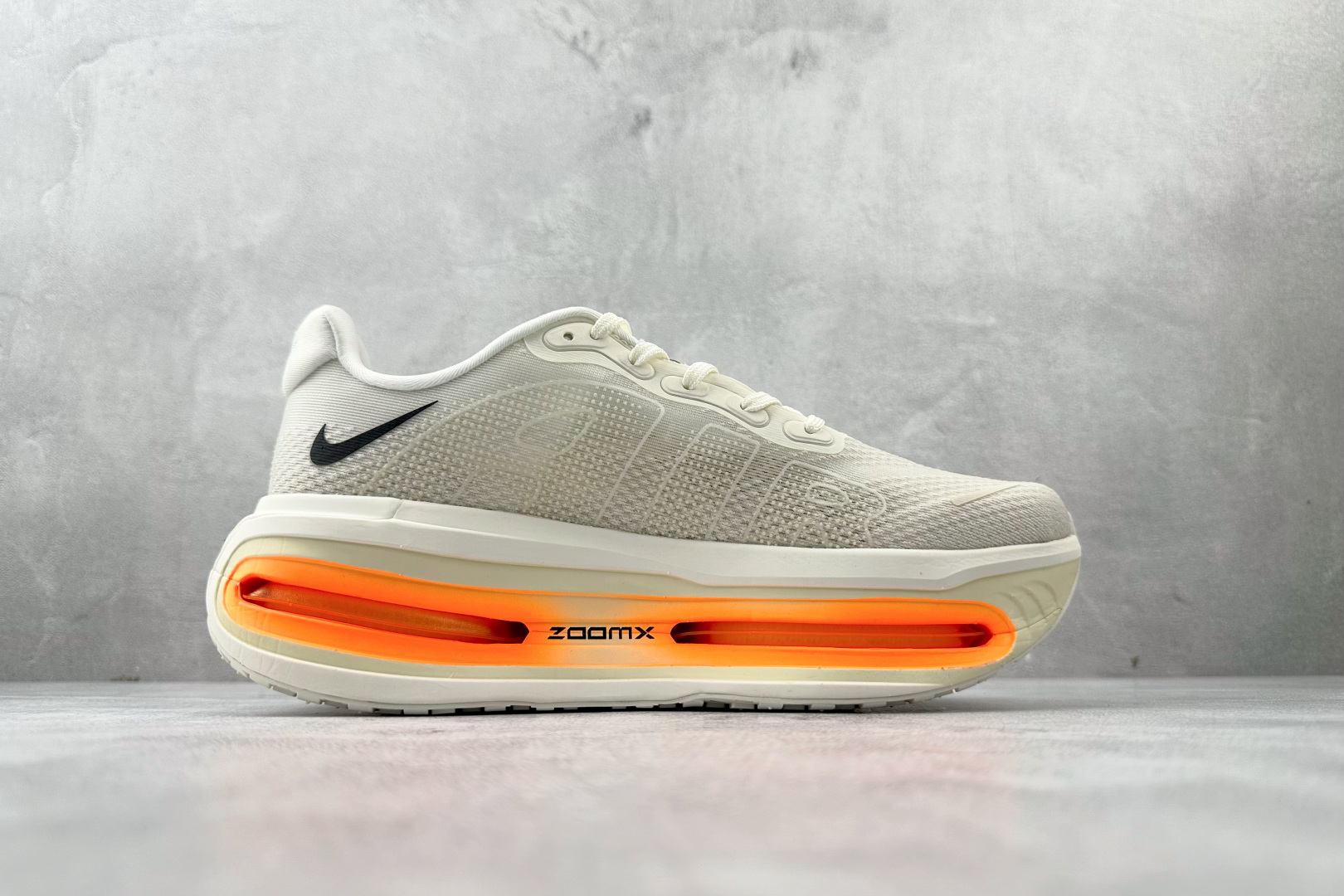 GT 全套数据私模 Nike Vomero Vomero Premium 白橙货号 :HQ2050 10