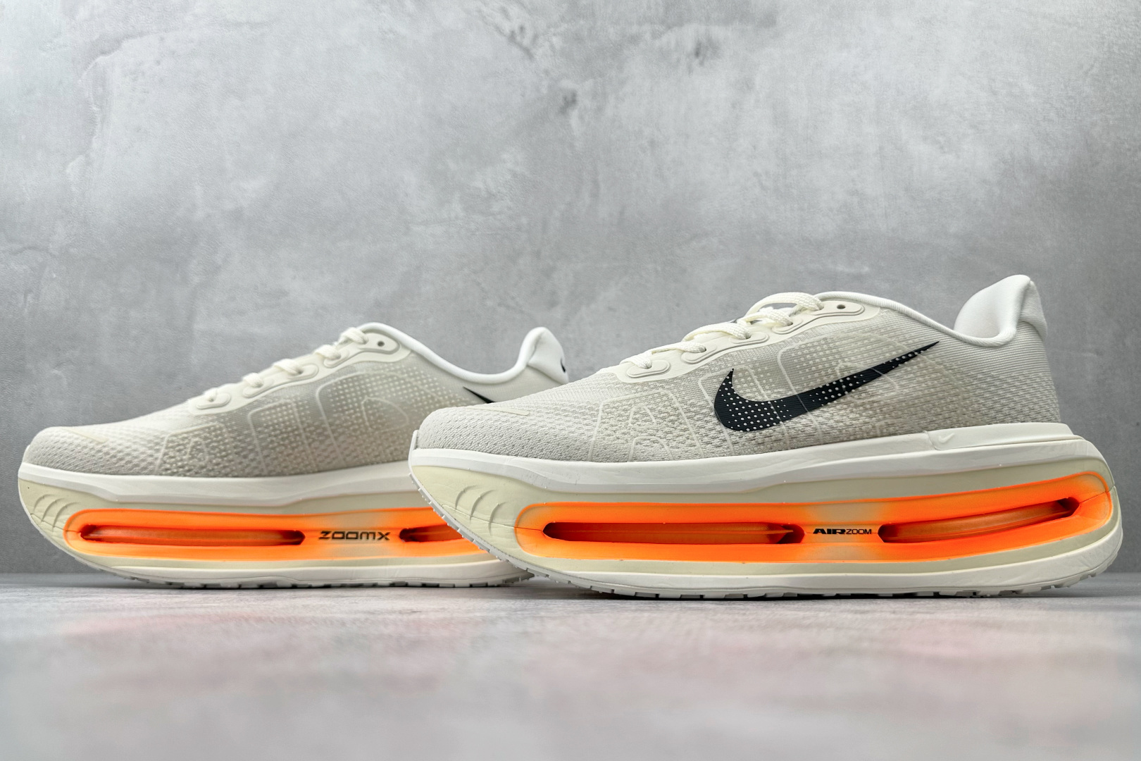 GT 全套数据私模 Nike Vomero Vomero Premium 白橙货号 :HQ2050 10