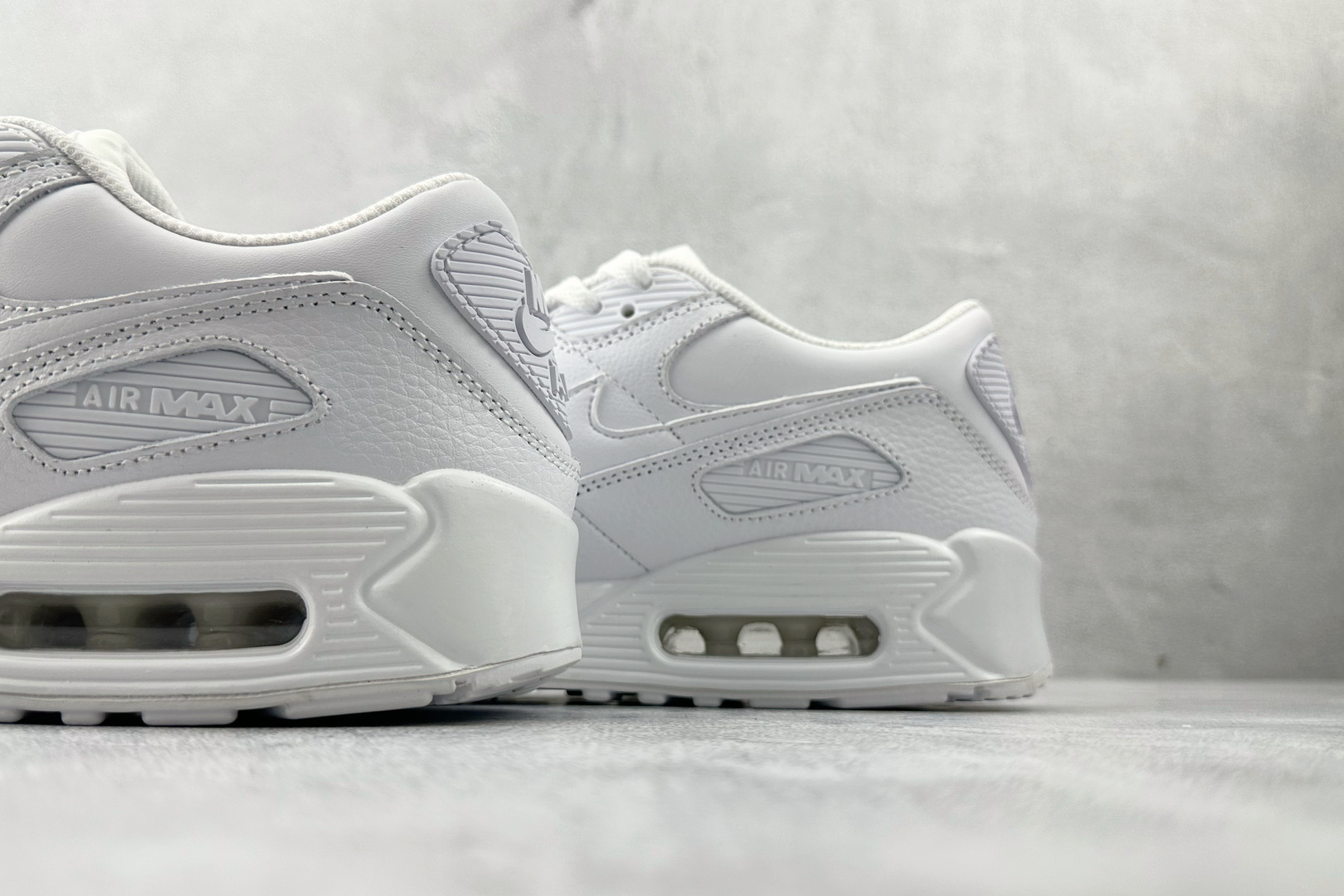 Max 原版开发 Nike Air Max 90 Leather 白色货号：CZ5594-100尺码：3