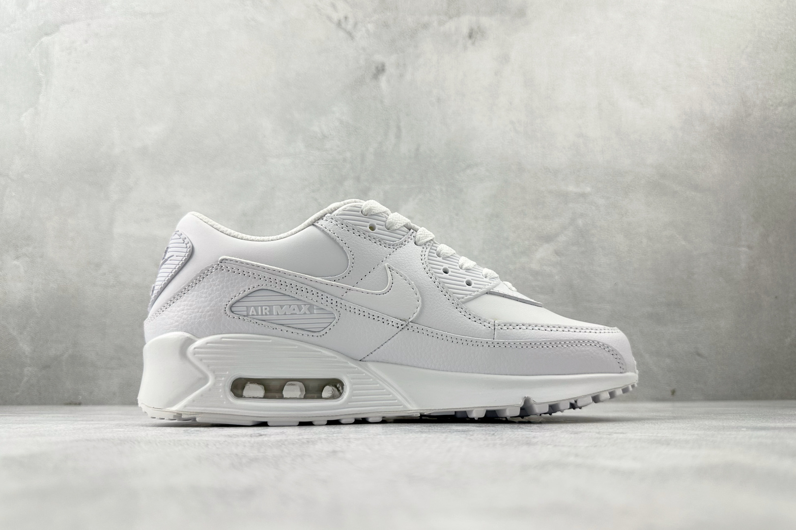 Max 原版开发 Nike Air Max 90 Leather 白色货号：CZ5594-100尺码：3