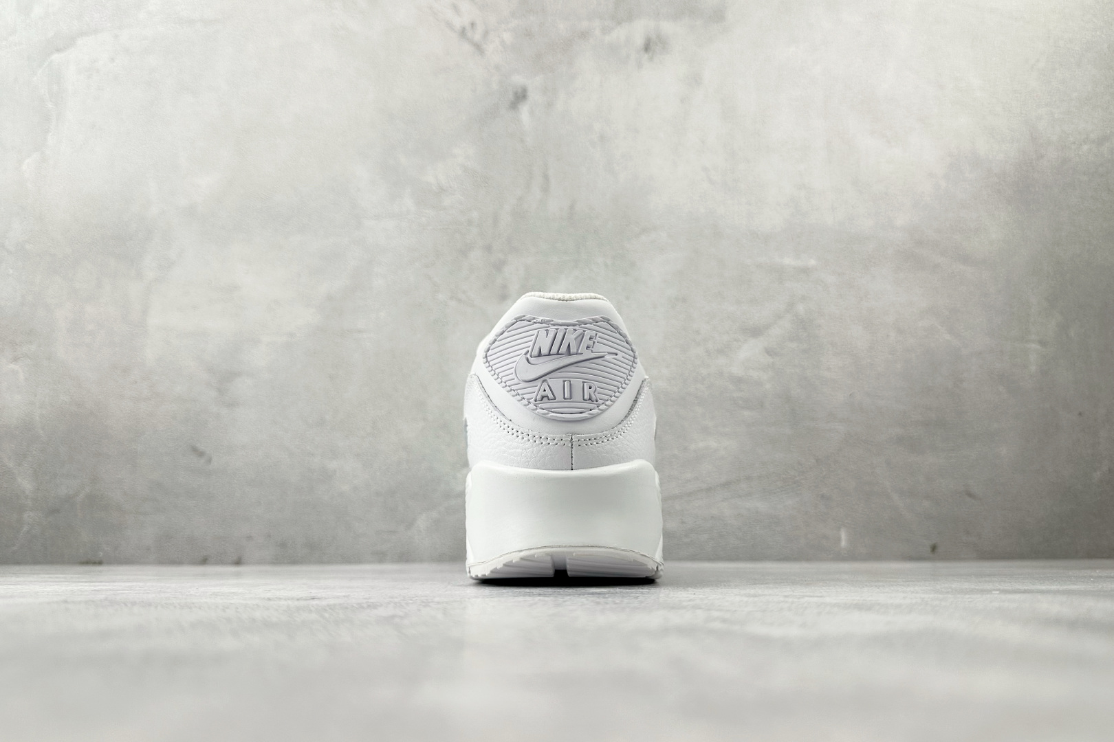 Max 原版开发 Nike Air Max 90 Leather 白色货号：CZ5594-100尺码：3