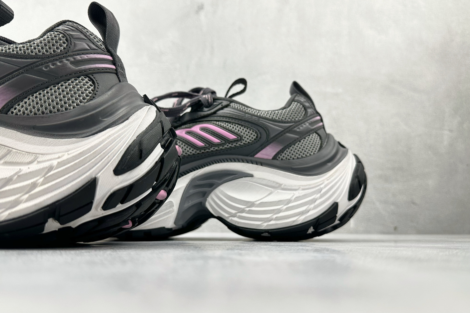 430 最新外贸批次 Balenciaga巴黎世家 6XL 灰色 815853W2MV2