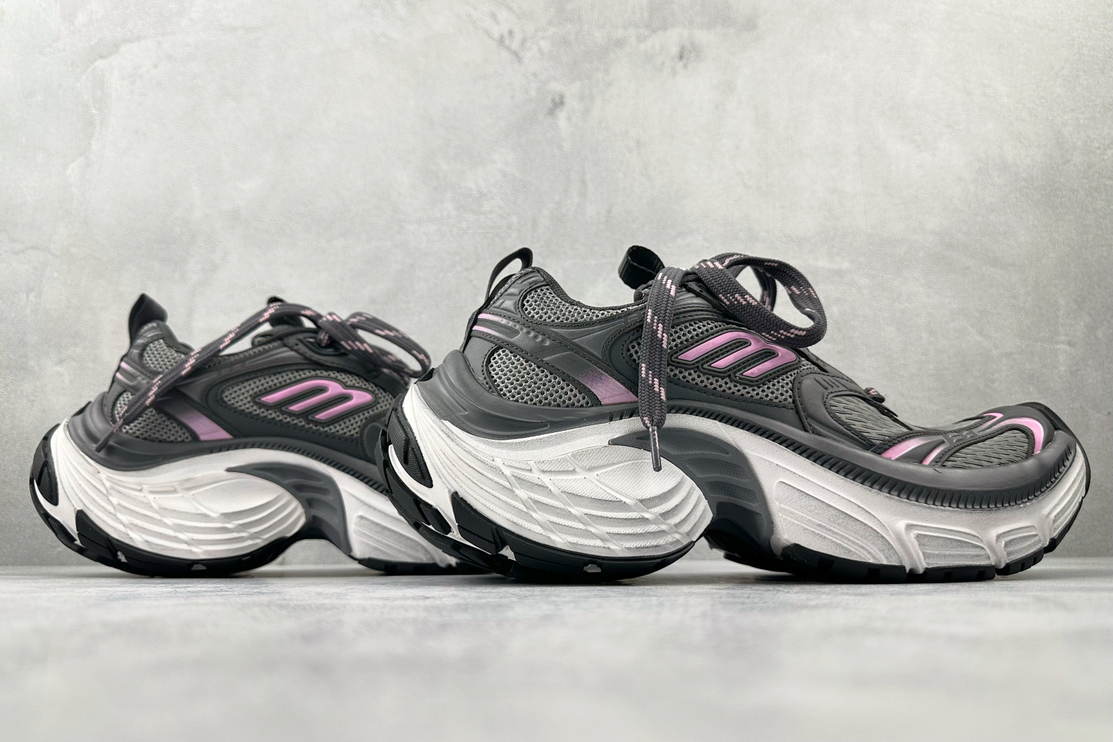 430 最新外贸批次 Balenciaga巴黎世家 6XL 灰色 815853W2MV2