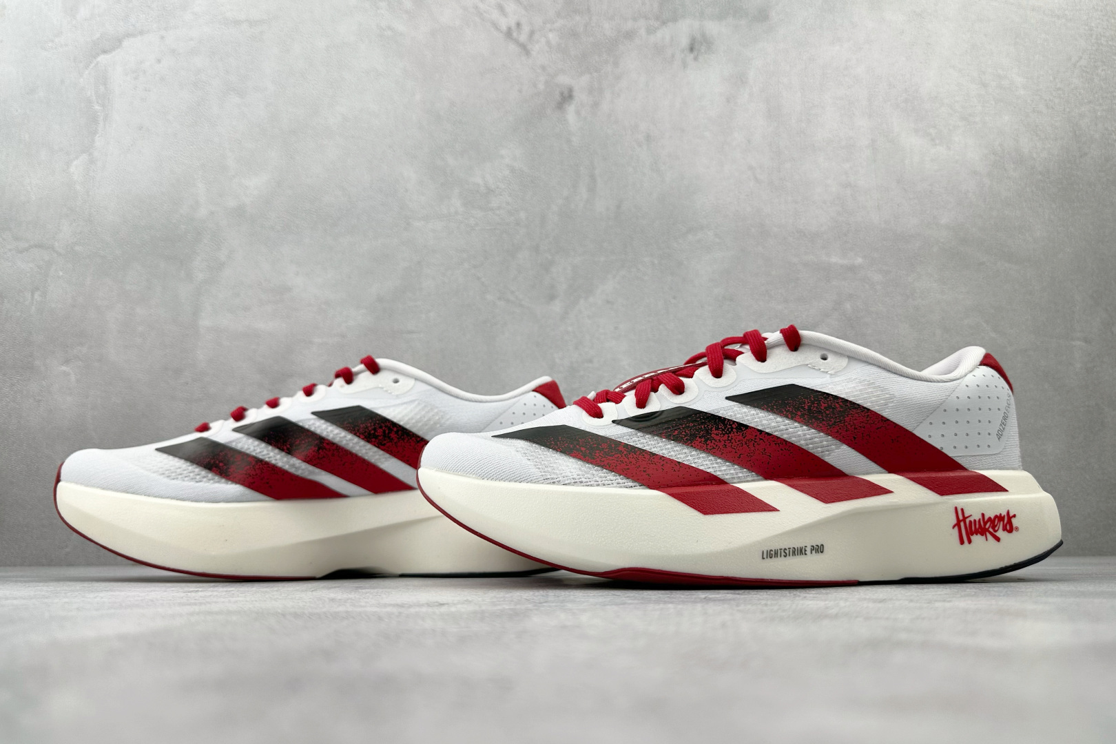 全新工厂开发 adidas Adizero Evo SL 白红 JQ4576