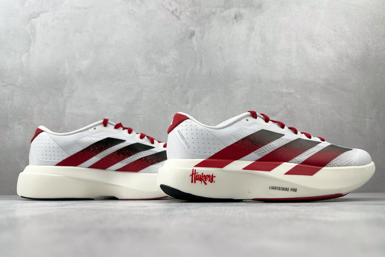 全新工厂开发 adidas Adizero Evo SL 白红 JQ4576