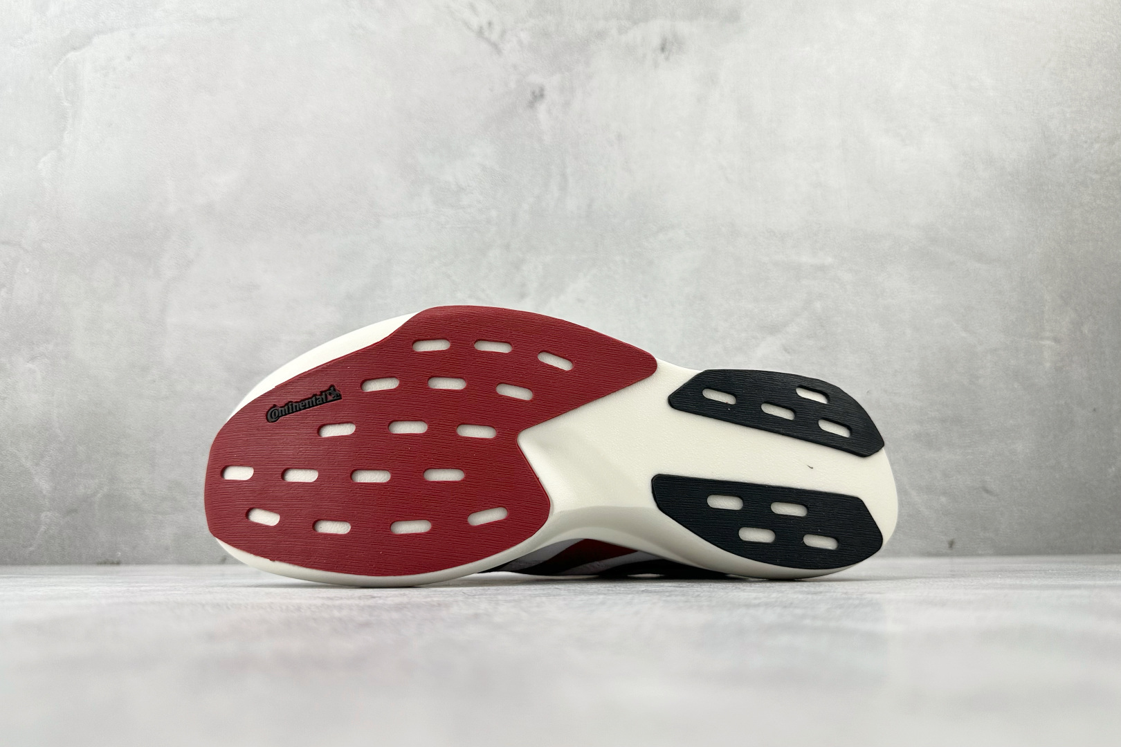 全新工厂开发 adidas Adizero Evo SL 白红 JQ4576