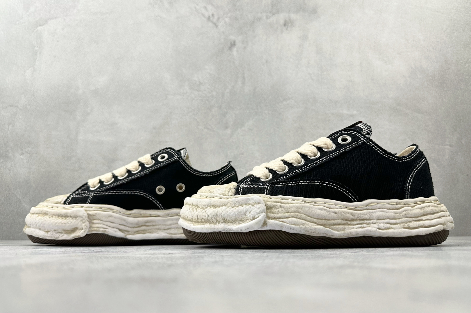 220 MIHARA YASUHIRO三原康裕 黑色 A13FW713