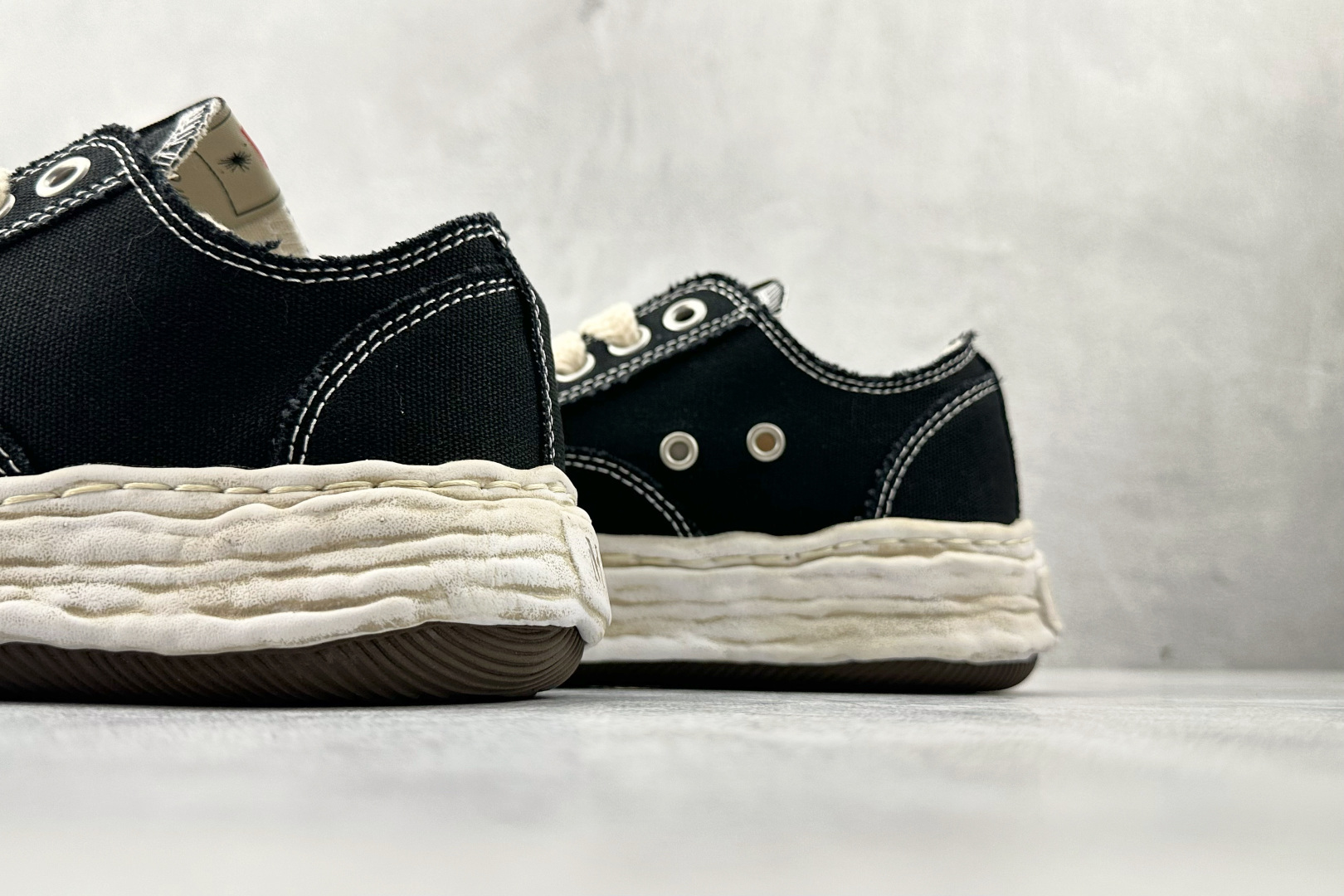 220 MIHARA YASUHIRO三原康裕 黑色 A13FW713