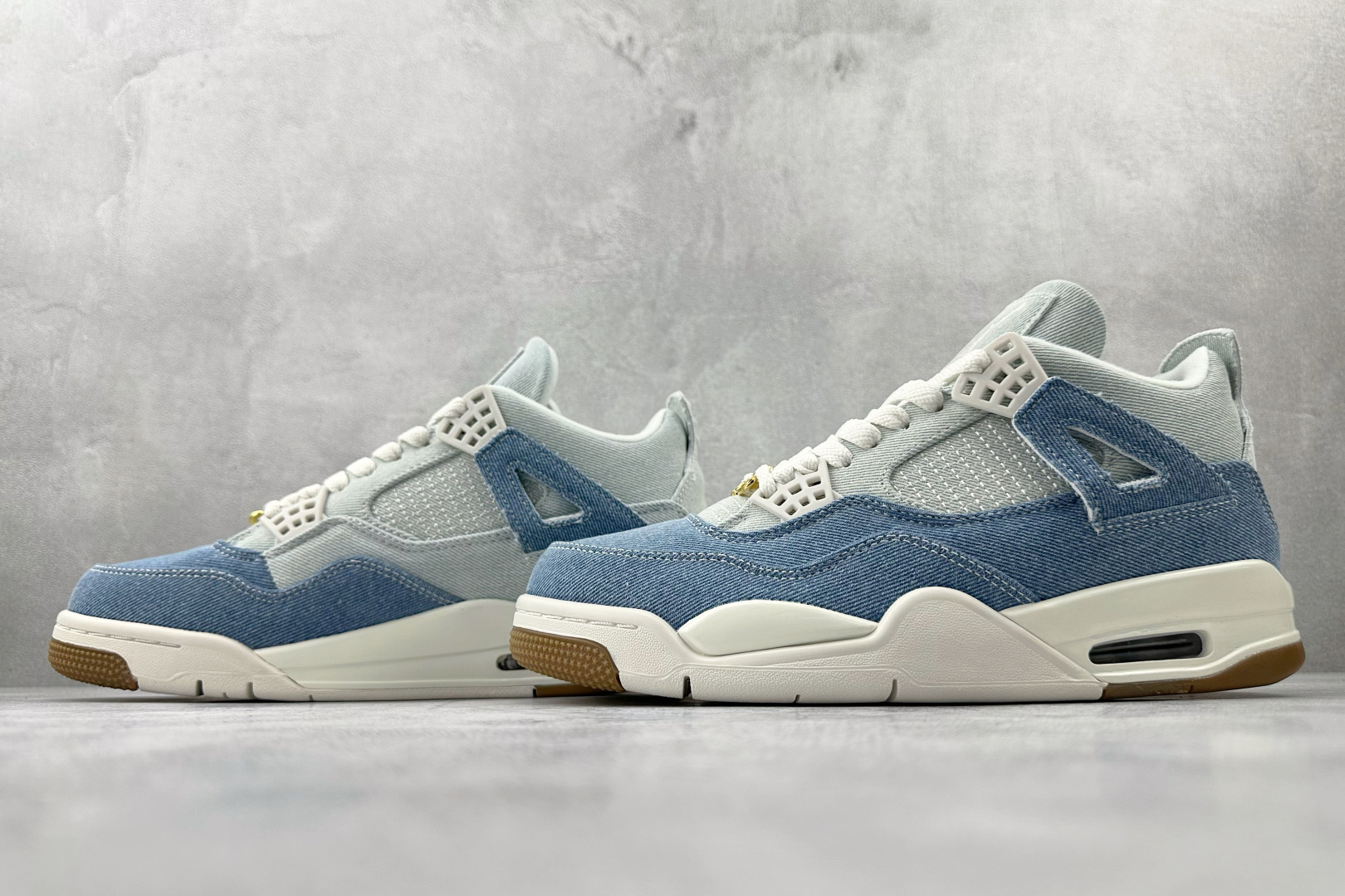 240 东南亚订单 Jordan Air Jordan 4 TEX ”Worn Blue” 白蓝色 IB6716-100