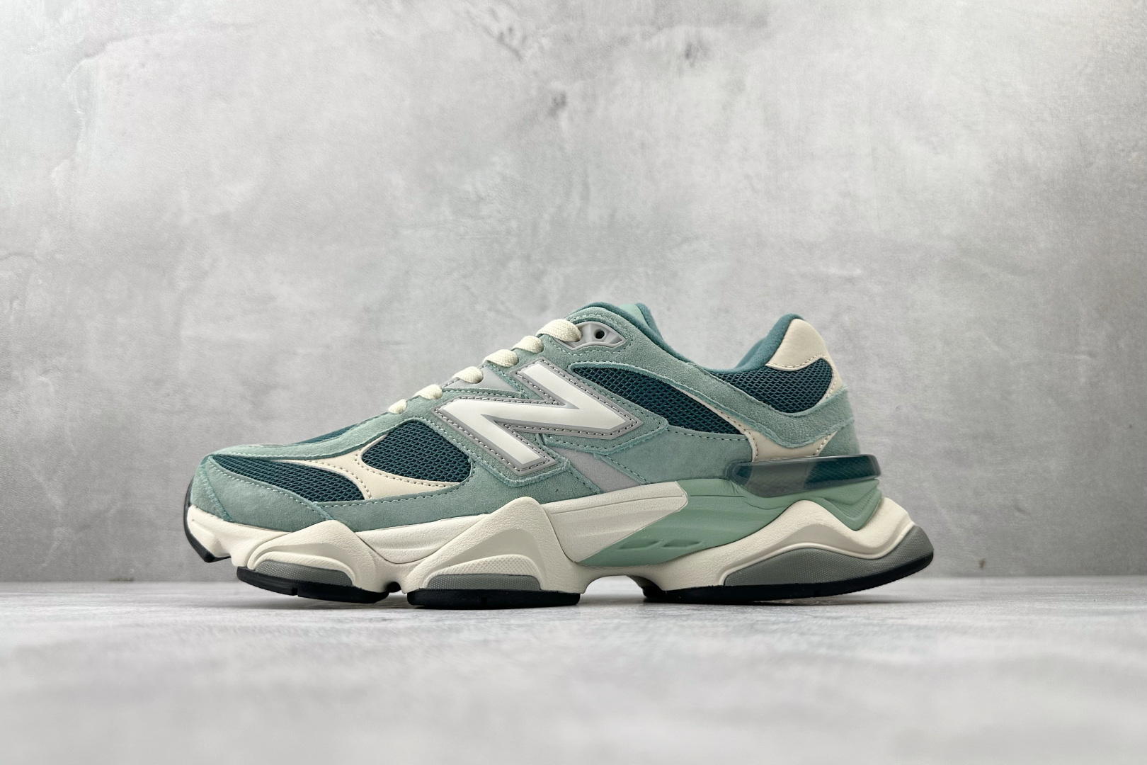 230 New Balance NB 9060 青米色 U9060FG