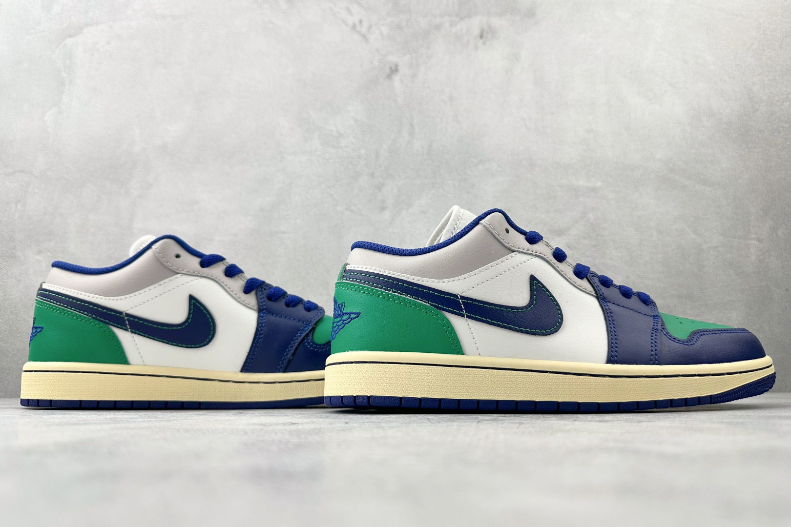 DT 公司级 Jordan Air Jordan 1 Low 白蓝色货号：-147尺码：40 40.5 