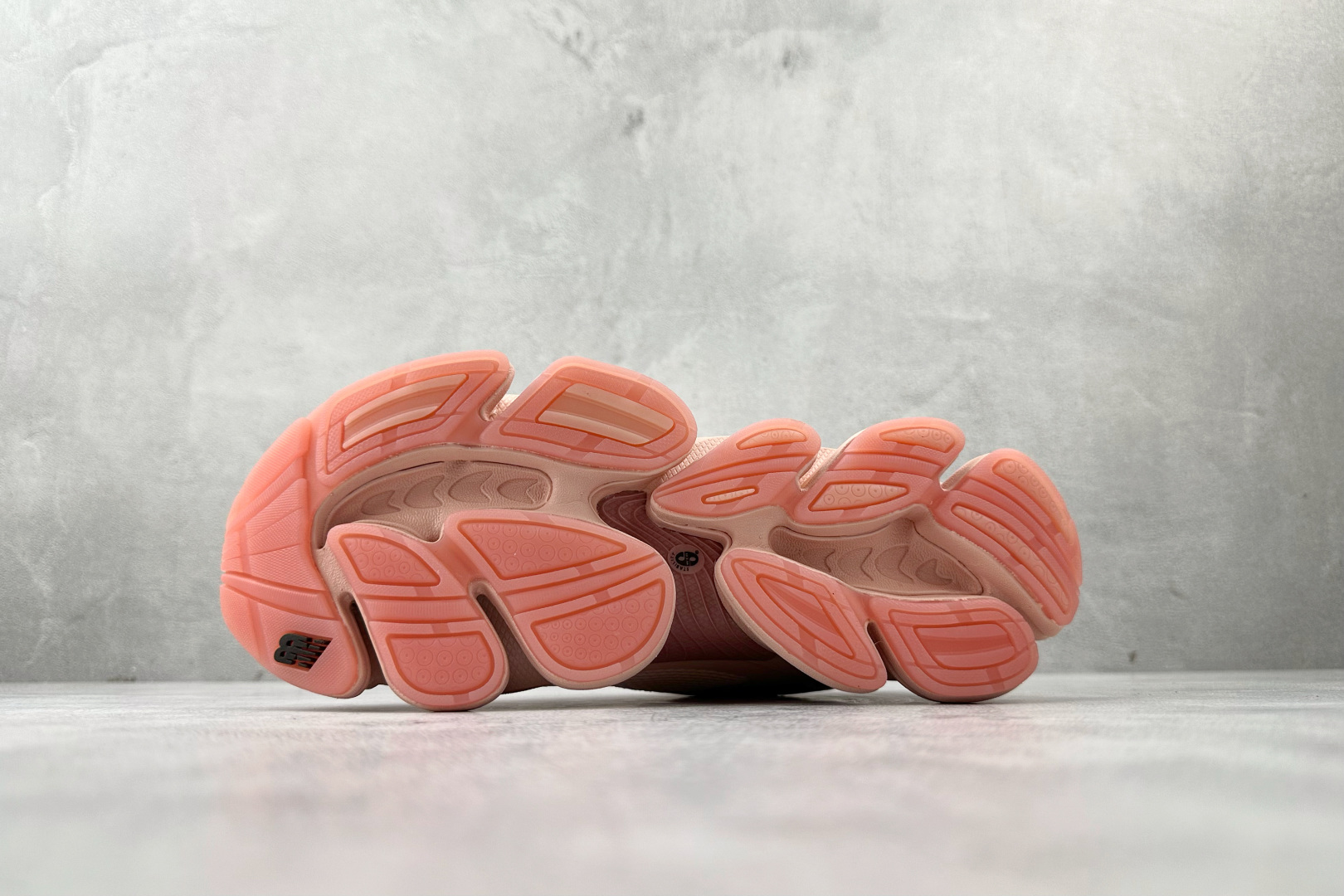 C 版 大厂出品 New Balance ABZORB 2000 橙色货号：U2000JG尺码：36 3
