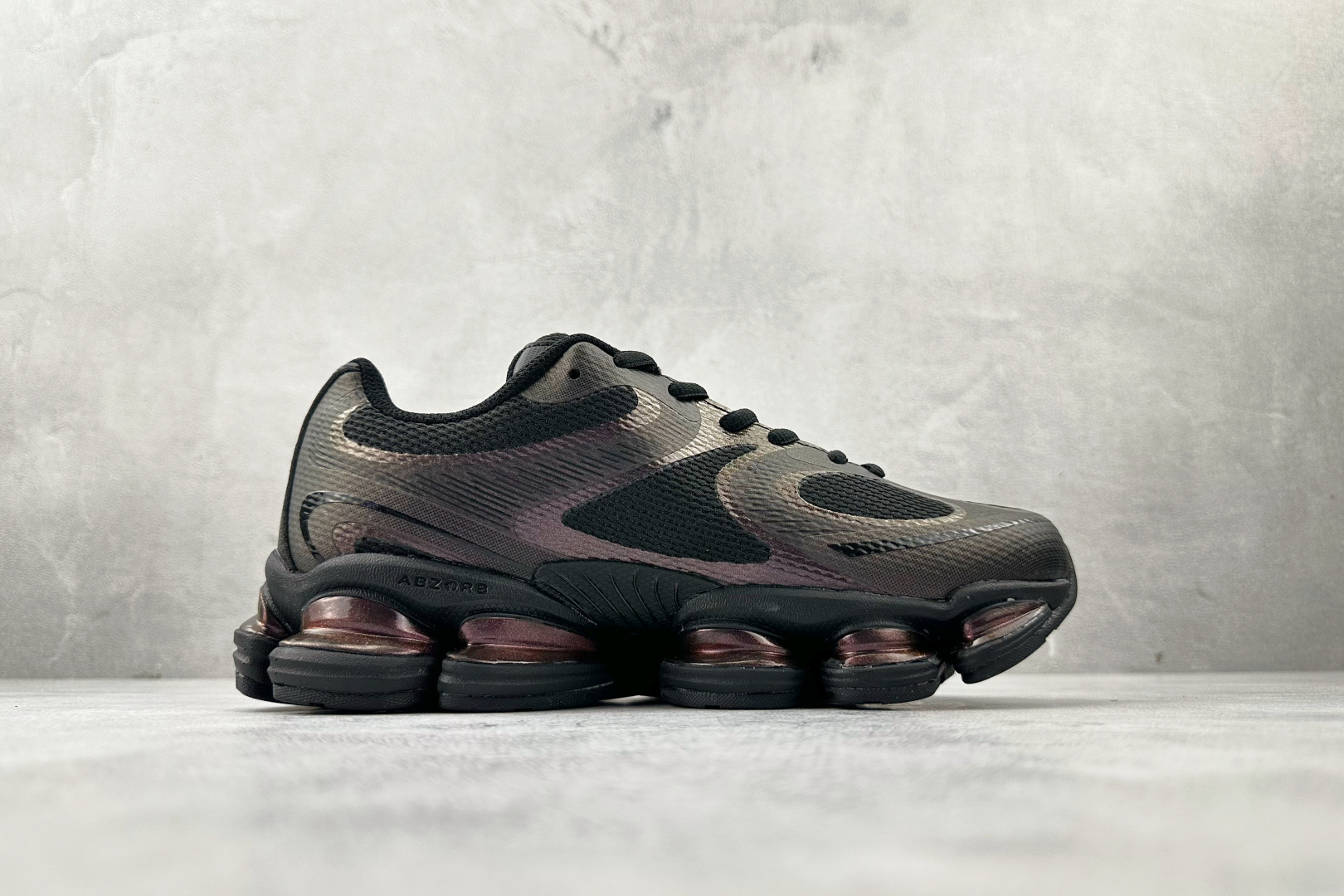 C 版 大厂出品 New Balance ABZORB 2000 黑绿色货号：U2000。PB尺码：36