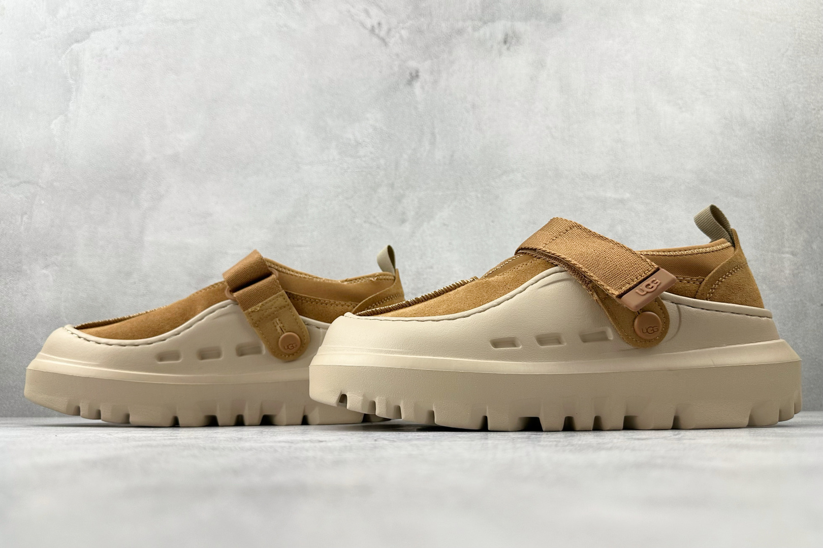 190 东南亚订单 UGG PeakMod Lowcut 栗色 1171355-CHE-Chinese UA Cheap High Quatity Brand Clothes Bags handbags Sneakers wholesale wholesaler seller from China Factory suppliers Fashion Clothing Shoes best Quality Beautiful Price 190 东南亚订单 UGG PeakMod Lowcut 栗色 1171355-CHE