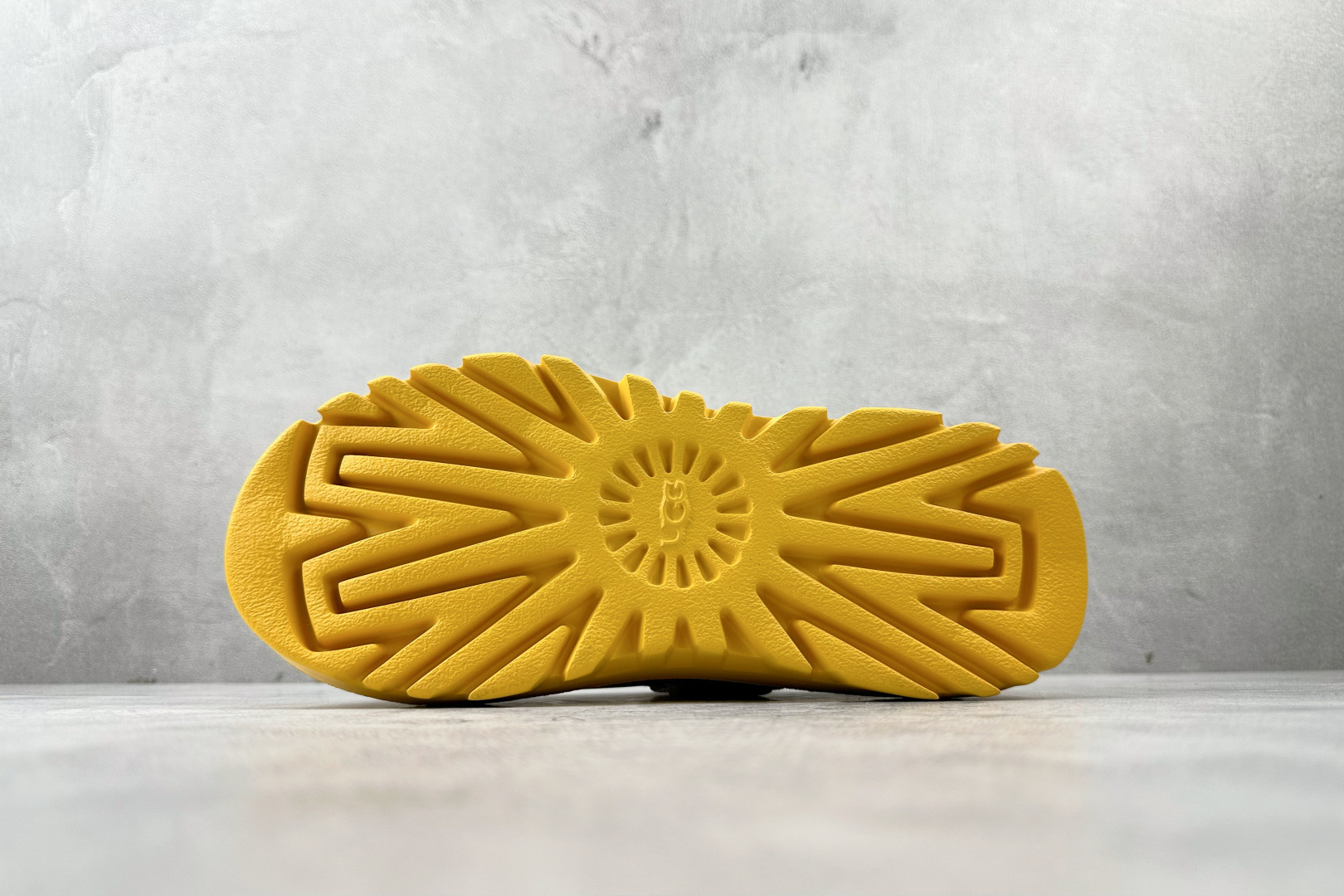 东南亚订单 UGG PeakMod Lowcut 小麦黄色 1171355-MMM