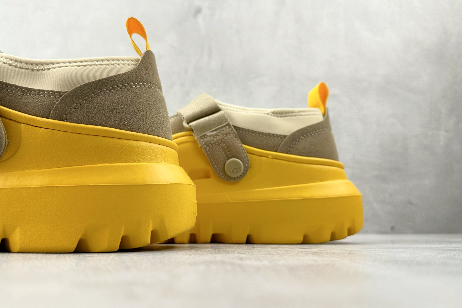 东南亚订单 UGG PeakMod Lowcut 小麦黄色 1171355-MMM