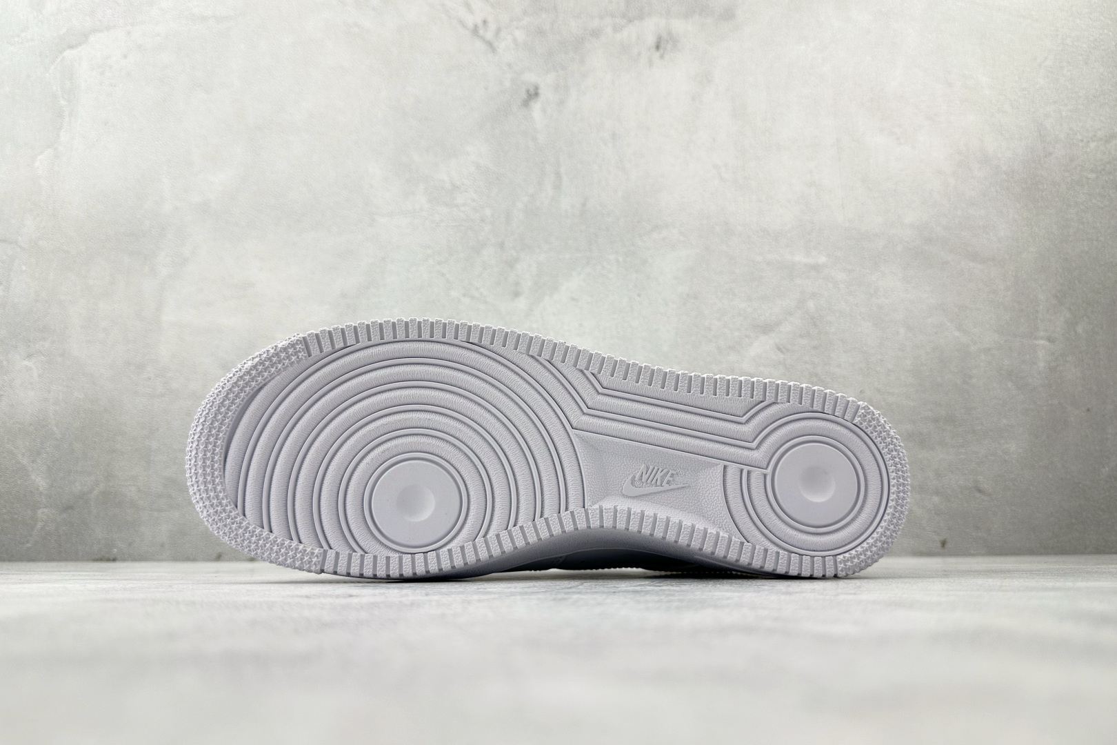 180 全新工厂开发 Nike Air Force 1 07 纯白 CW2288-111