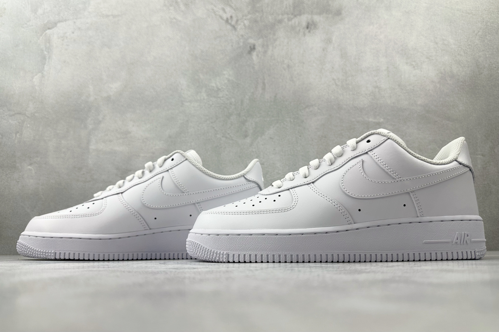 180 全新工厂开发 Nike Air Force 1 07 纯白 CW2288-111