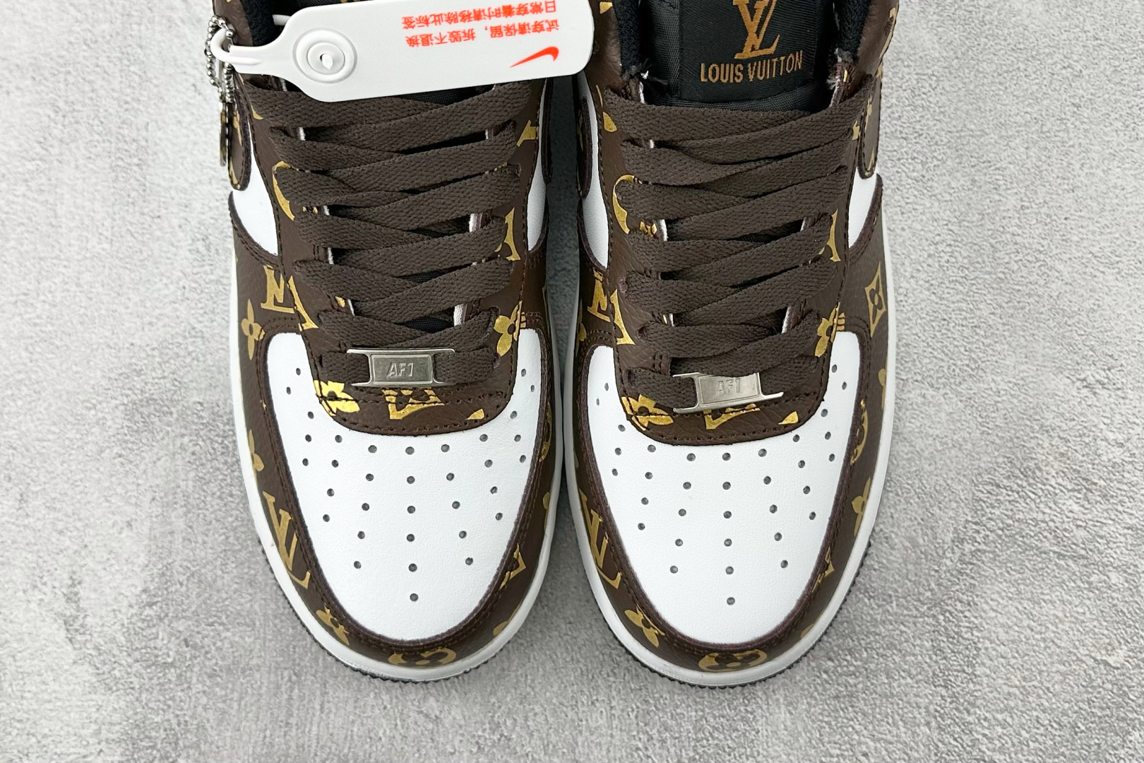 260 Nike Air Force 1 07 LV 联名 棕白 CZ3986-004