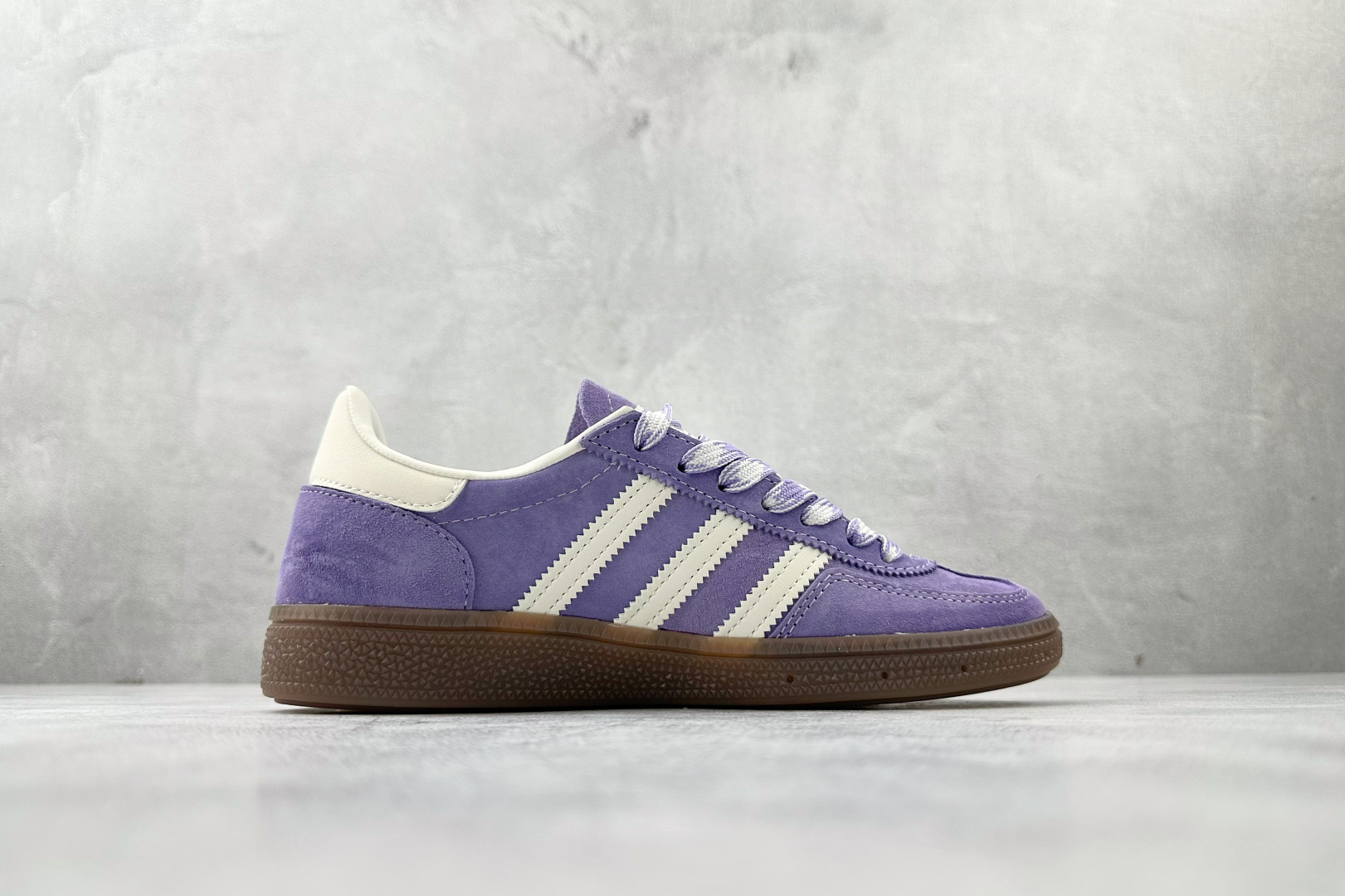 XC adidas originals HANDBALL SPEZIAL 紫白货号：KI5935尺码：3