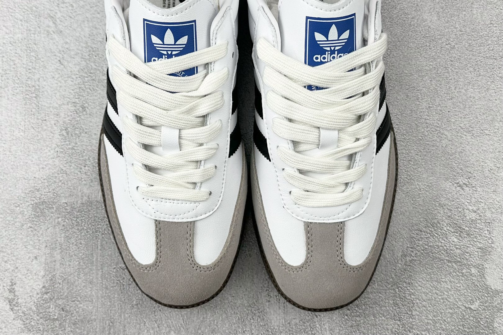 XC adidas originals SAMBA OG 黑白灰货号：B75806尺码：35 36 36