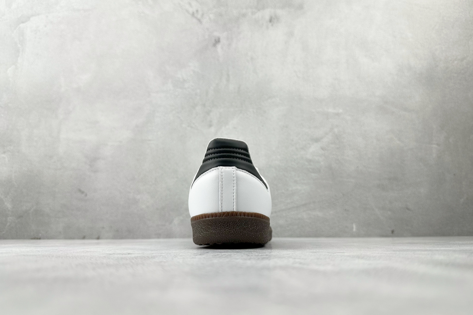 XC adidas originals SAMBA OG 黑白灰货号：B75806尺码：35 36 36