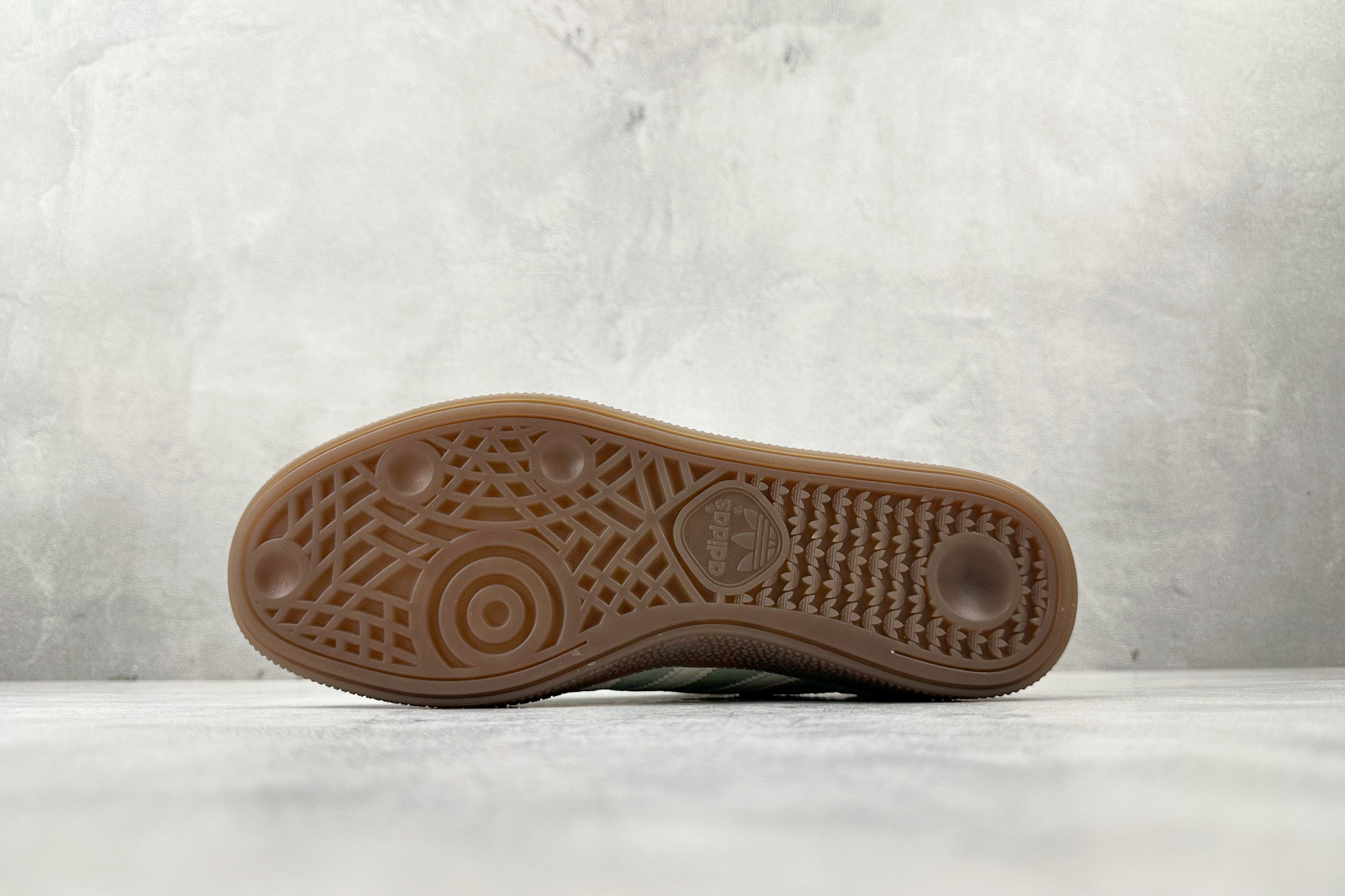 XC adidas originals HANDBALL SPEZIAL 绿白货号：KI5932尺码：3