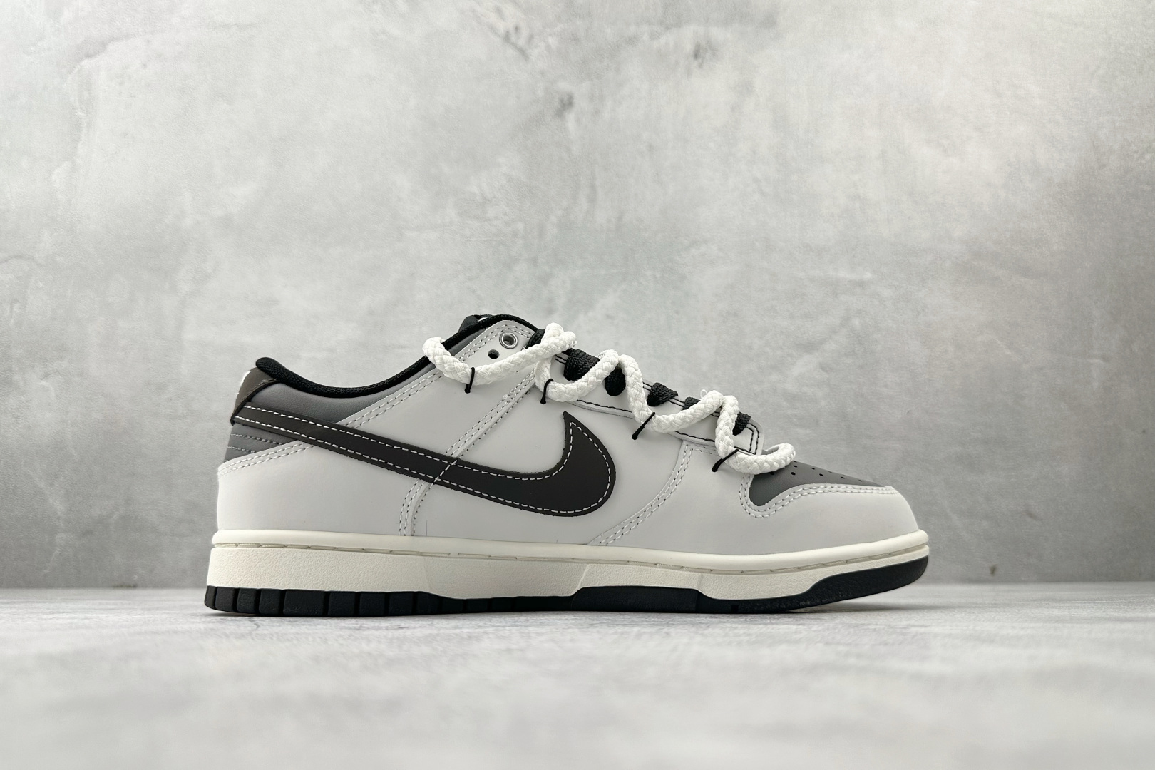 300 定制球鞋 Nike Dunk 终似少年 白灰 WB0510-064