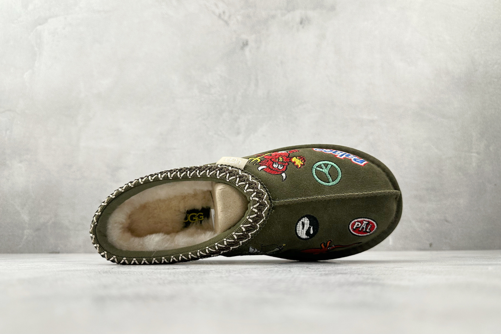 280 PALACE × UGG Tasman 绿色 1157290-BTOL