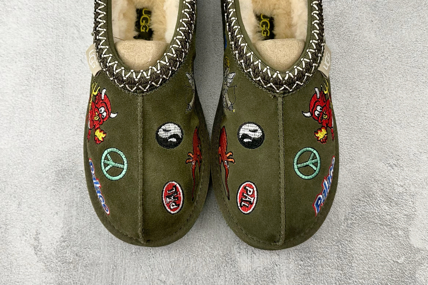 280 PALACE × UGG Tasman 绿色 1157290-BTOL