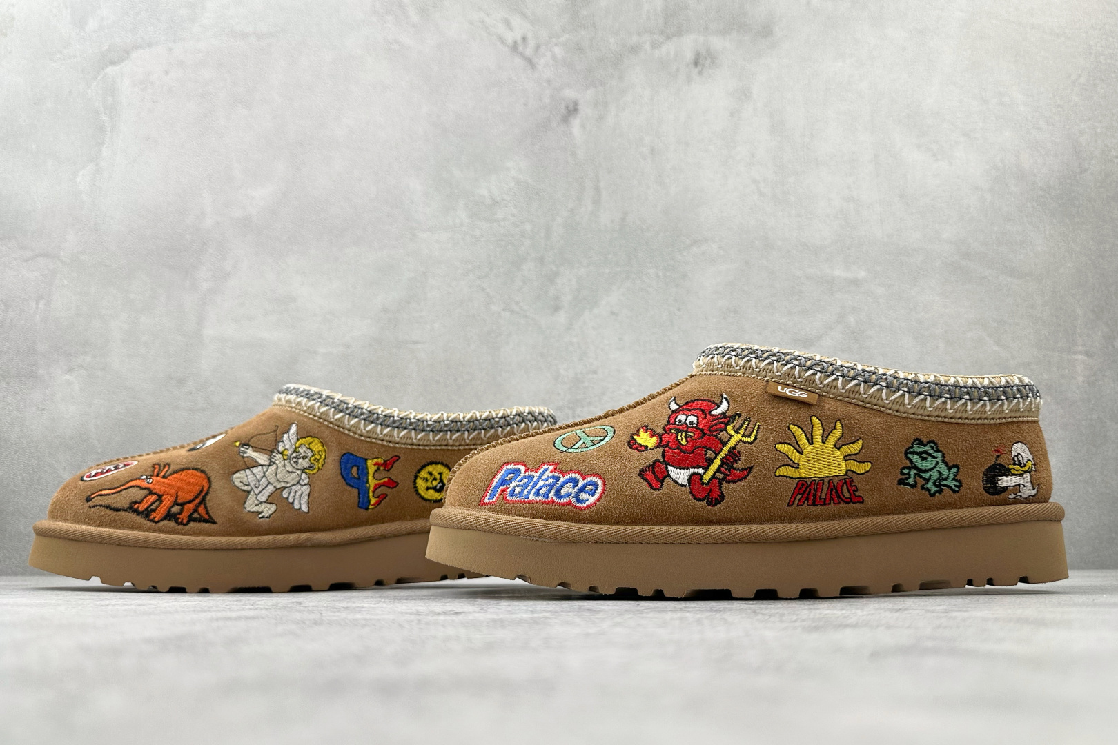 280 PALACE × UGG Tasman 棕色 1157290-CHE