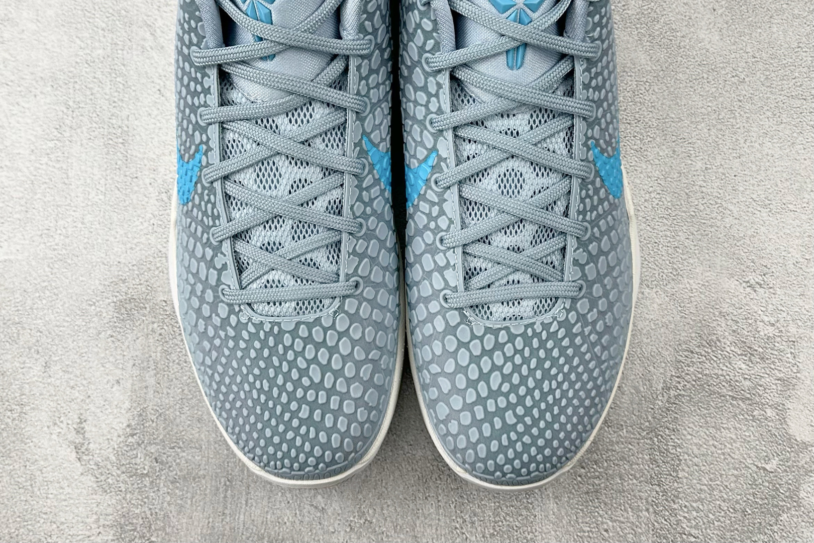 纯原生产线 Caitlin Clark × Nike Zoom Kobe 6 Protro PE 蓝色 IO3672-400