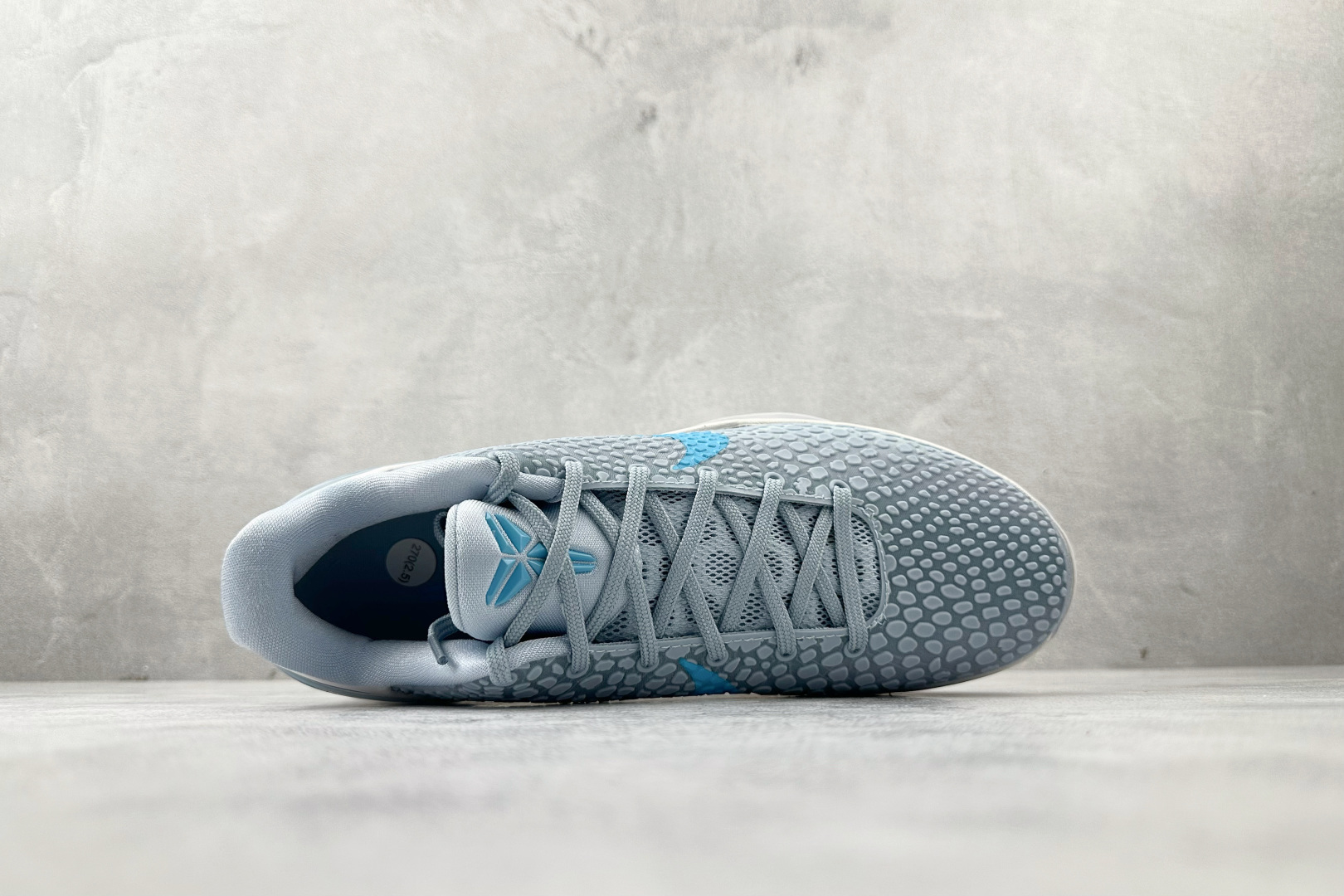 纯原生产线 Caitlin Clark × Nike Zoom Kobe 6 Protro PE 蓝色 IO3672-400