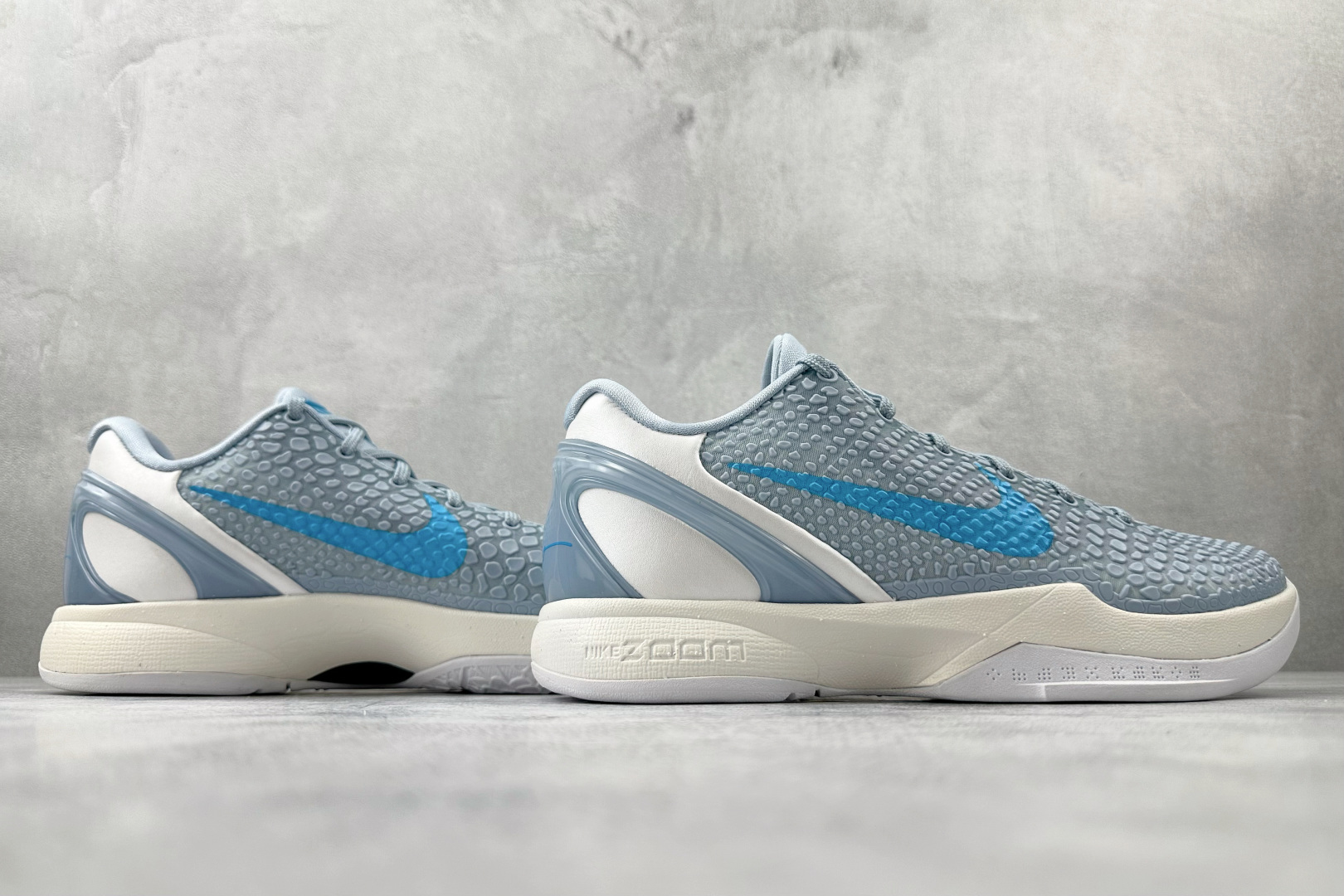 纯原生产线 Caitlin Clark × Nike Zoom Kobe 6 Protro PE 蓝色 IO3672-400