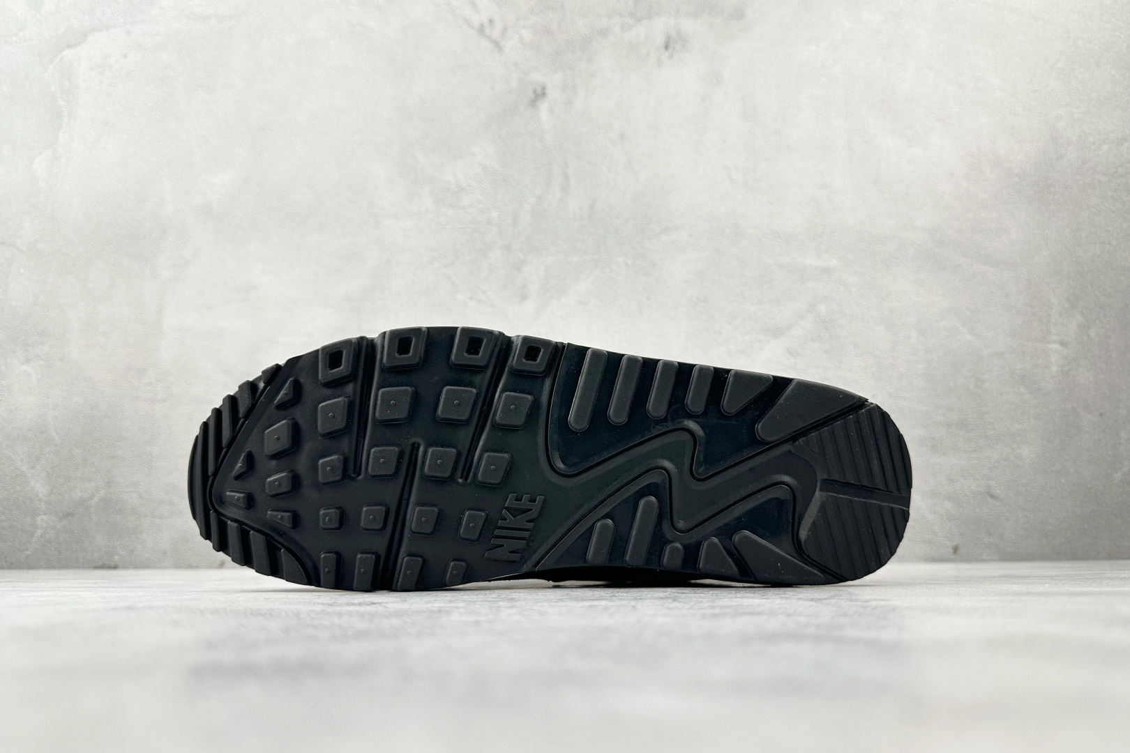 Max 原版开发 Nike Air Max 90 黑色货号：CD6864-029尺码：39 40 40.