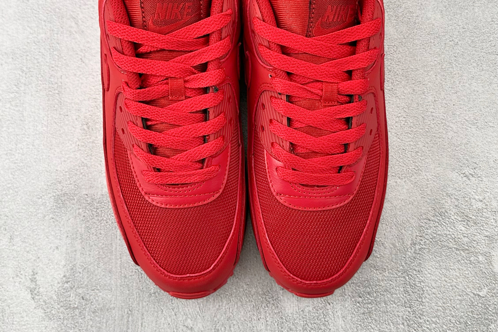 Max 原版开发 Nike Air Max 90 红色货号：CZ7918-600尺码：39 40 40.