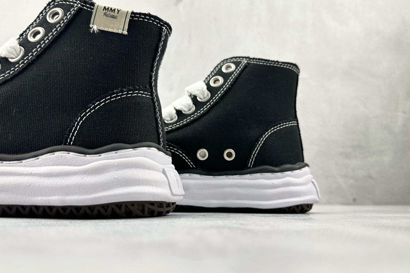 纯原 220 MIHARA YASUHIRO三原康裕 Peterson Original Sole 黑色 A01FW701-Chinese UA Cheap High Quatity Brand Clothes Bags handbags Sneakers wholesale wholesaler seller from China Factory suppliers Fashion Clothing Shoes best Quality Beautiful Price 纯原 220 MIHARA YASUHIRO三原康裕 Peterson Original Sole 黑色 A01FW701