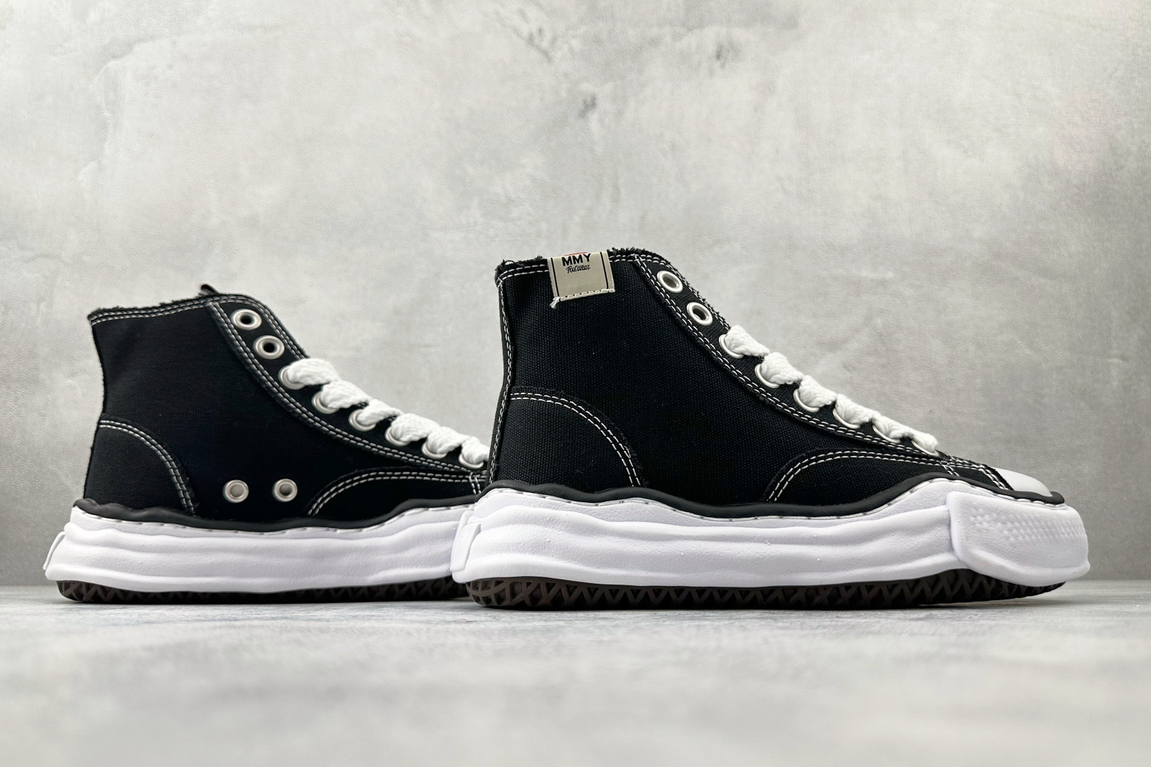 纯原 220 MIHARA YASUHIRO三原康裕 Peterson Original Sole 黑色 A01FW701-Chinese UA Cheap High Quatity Brand Clothes Bags handbags Sneakers wholesale wholesaler seller from China Factory suppliers Fashion Clothing Shoes best Quality Beautiful Price 纯原 220 MIHARA YASUHIRO三原康裕 Peterson Original Sole 黑色 A01FW701