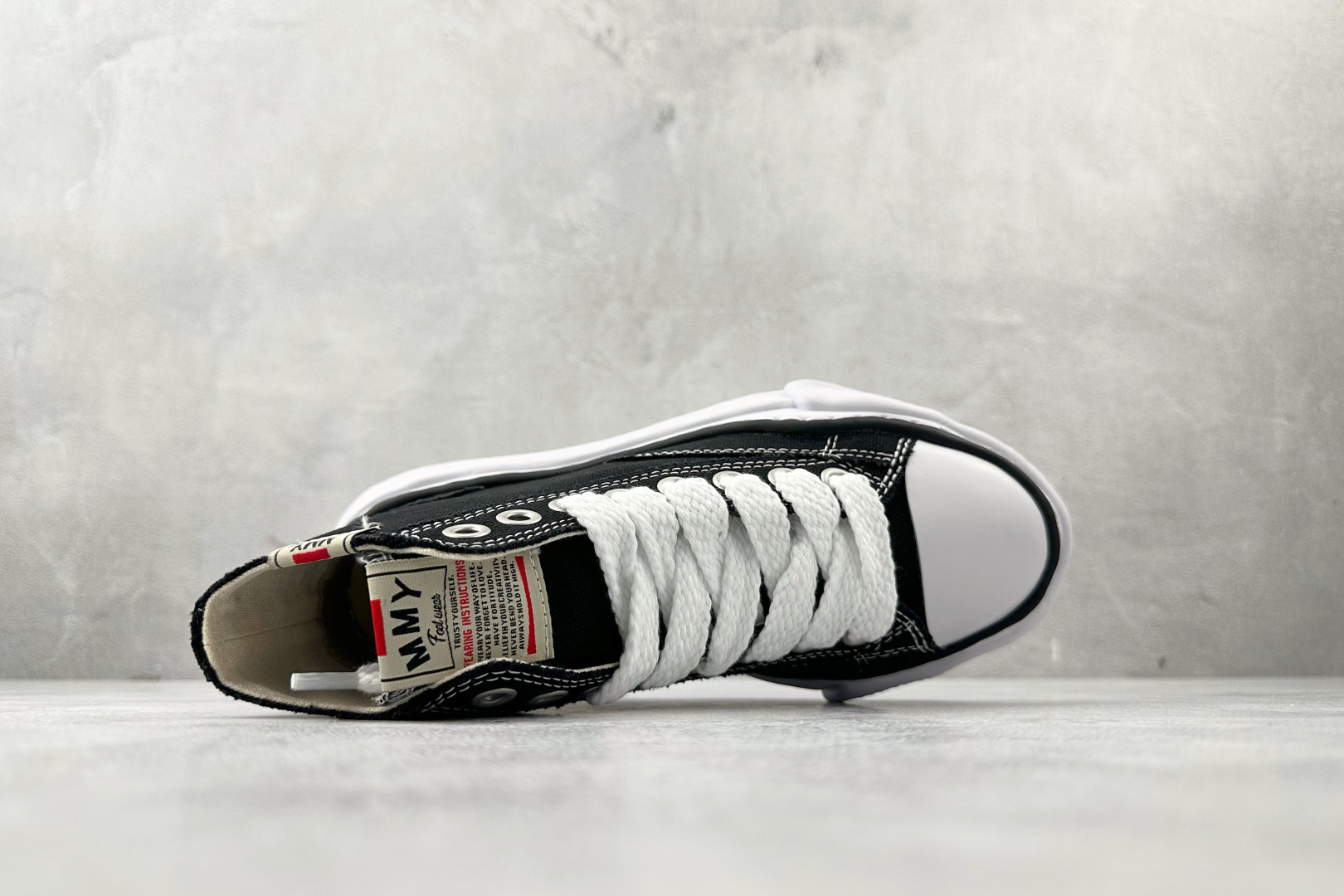 纯原 220 MIHARA YASUHIRO三原康裕 Peterson Original Sole 黑色 A01FW701-Chinese UA Cheap High Quatity Brand Clothes Bags handbags Sneakers wholesale wholesaler seller from China Factory suppliers Fashion Clothing Shoes best Quality Beautiful Price 纯原 220 MIHARA YASUHIRO三原康裕 Peterson Original Sole 黑色 A01FW701