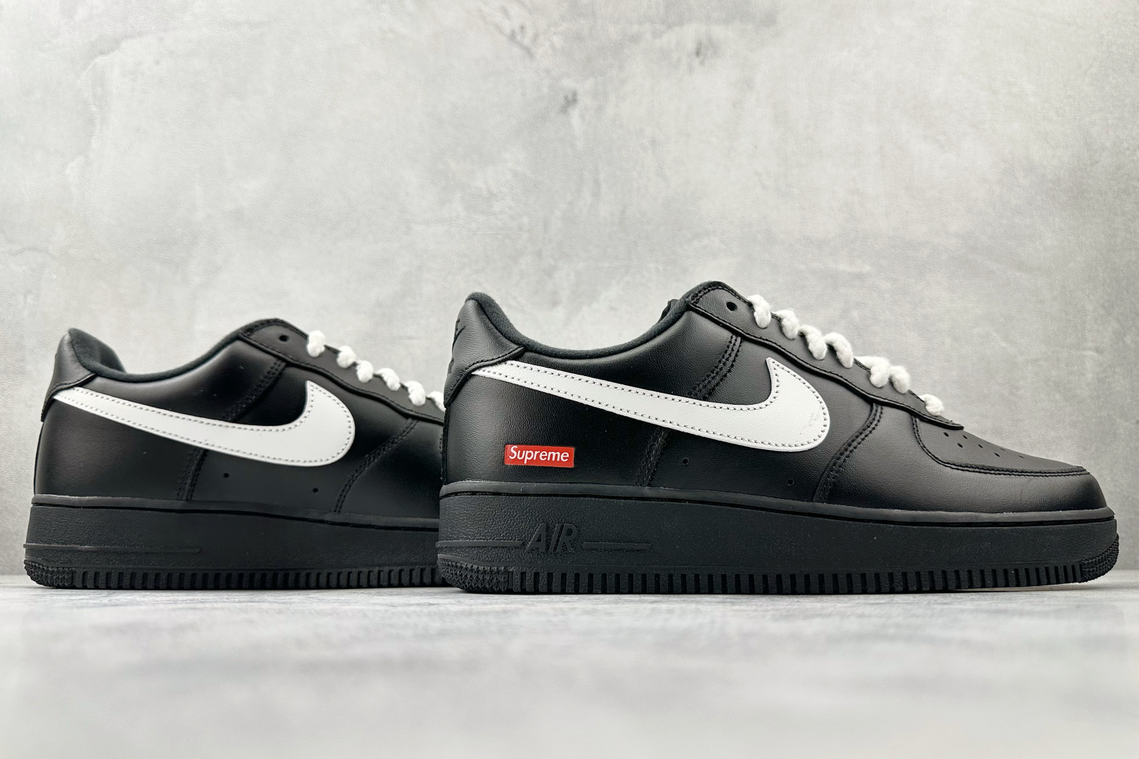 210 全新版本升级 定制球鞋 Supreme x Nike Air Force 1 box logo 黑白 CU9225-001-Chinese UA Cheap High Quatity Brand Clothes Bags handbags Sneakers wholesale wholesaler seller from China Factory suppliers Fashion Clothing Shoes best Quality Beautiful Price 210 全新版本升级 定制球鞋 Supreme x Nike Air Force 1 box logo 黑白 CU9225-001