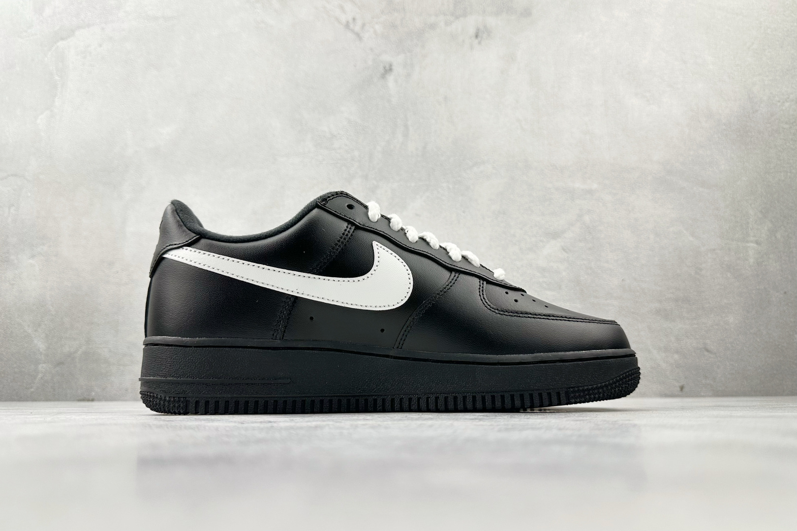 210 全新版本升级 定制球鞋 Supreme x Nike Air Force 1 box logo 黑白 CU9225-001-Chinese UA Cheap High Quatity Brand Clothes Bags handbags Sneakers wholesale wholesaler seller from China Factory suppliers Fashion Clothing Shoes best Quality Beautiful Price 210 全新版本升级 定制球鞋 Supreme x Nike Air Force 1 box logo 黑白 CU9225-001