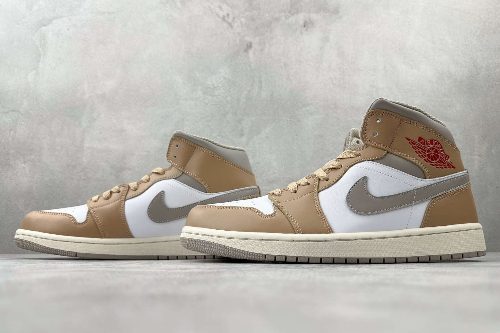 200 综合版 Jordan Air Jordan 1 白橙 DQ8426-200