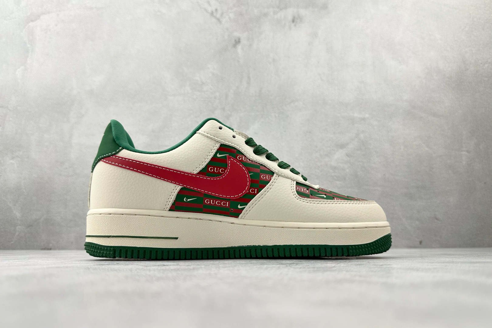 260 Nike Air Force 1 07 GUCCI 联名 白红绿 DD1982-312