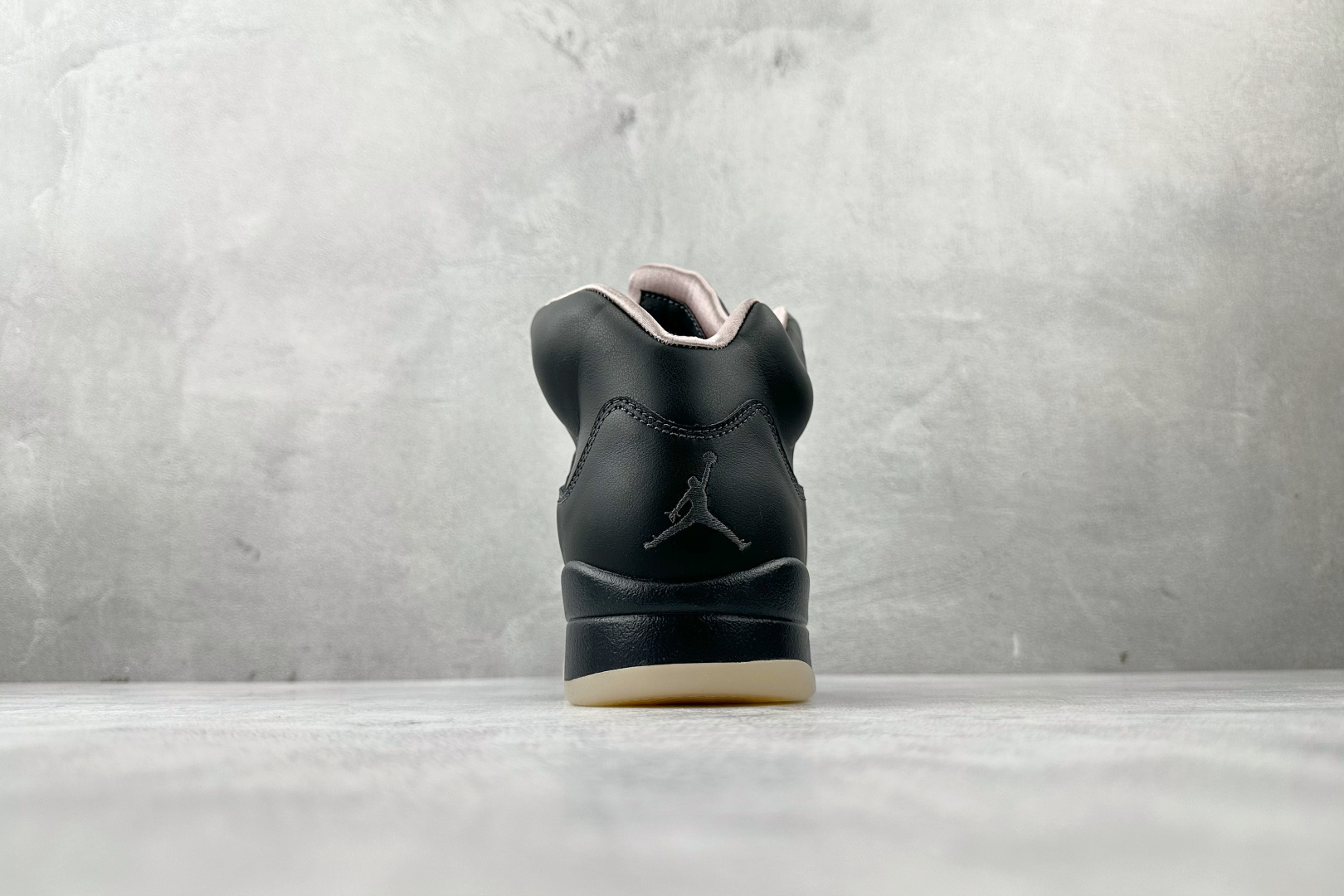 470 顶级纯原 PSG x Jordan Air Jordan 5 Retro 黑色 HQ3004-001-Chinese UA Cheap High Quatity Brand Clothes Bags handbags Sneakers wholesale wholesaler seller from China Factory suppliers Fashion Clothing Shoes best Quality Beautiful Price 470 顶级纯原 PSG x Jordan Air Jordan 5 Retro 黑色 HQ3004-001