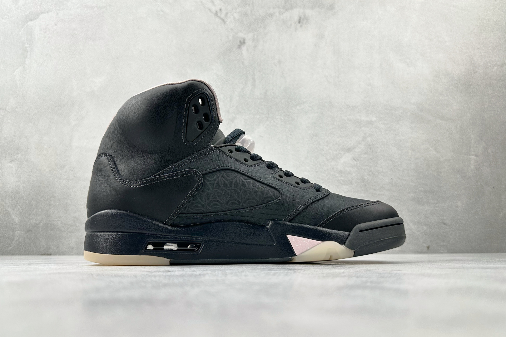 470 顶级纯原 PSG x Jordan Air Jordan 5 Retro 黑色 HQ3004-001-Chinese UA Cheap High Quatity Brand Clothes Bags handbags Sneakers wholesale wholesaler seller from China Factory suppliers Fashion Clothing Shoes best Quality Beautiful Price 470 顶级纯原 PSG x Jordan Air Jordan 5 Retro 黑色 HQ3004-001