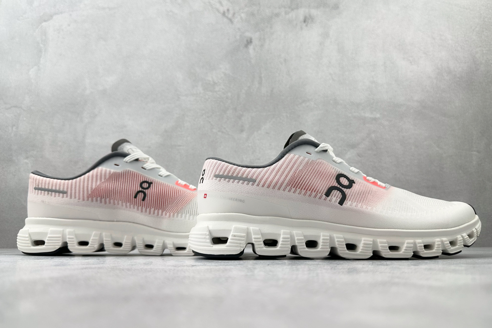 180 On昂跑 Cloud 6 Push 红粉色 3MF1005