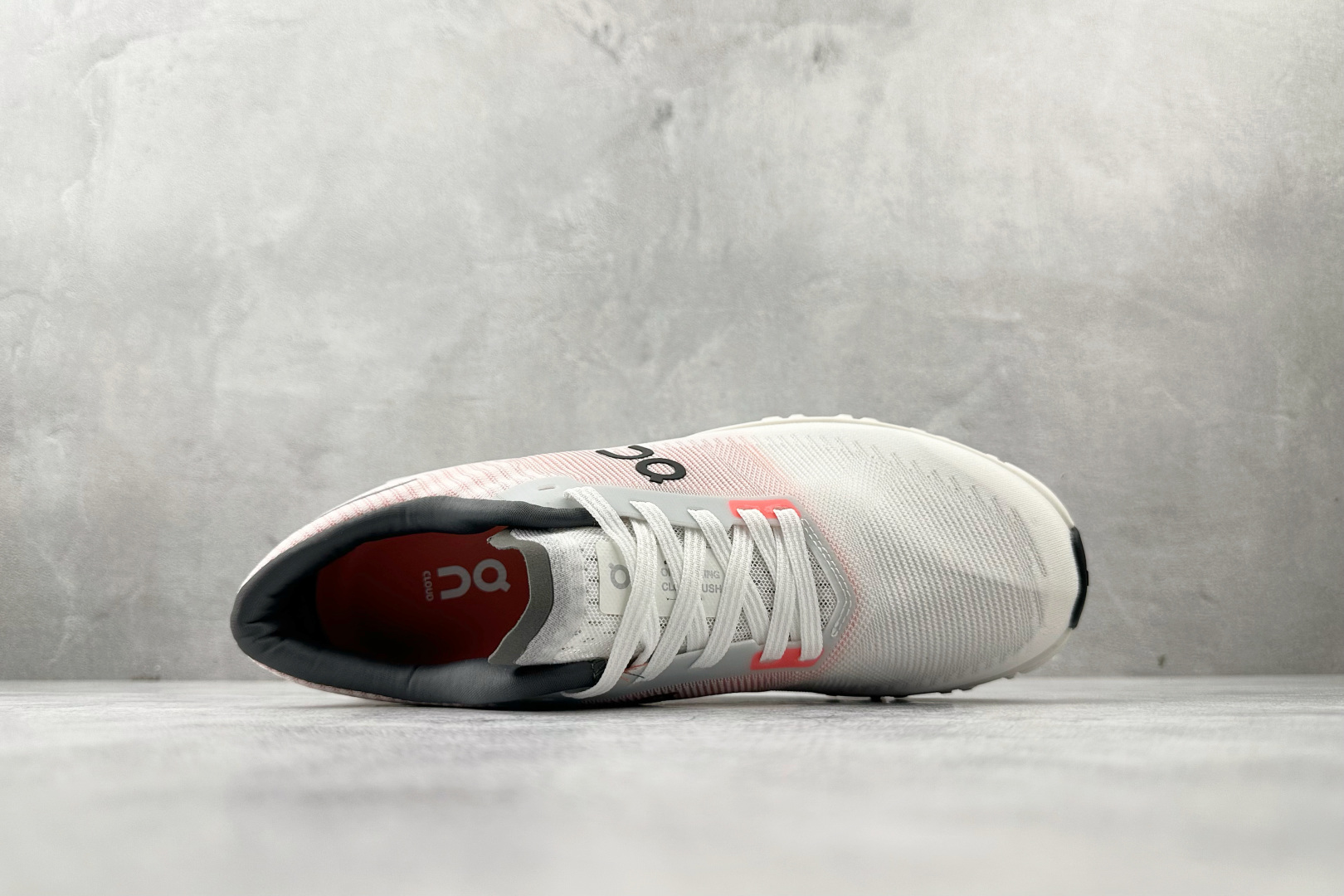 180 On昂跑 Cloud 6 Push 红粉色 3MF1005